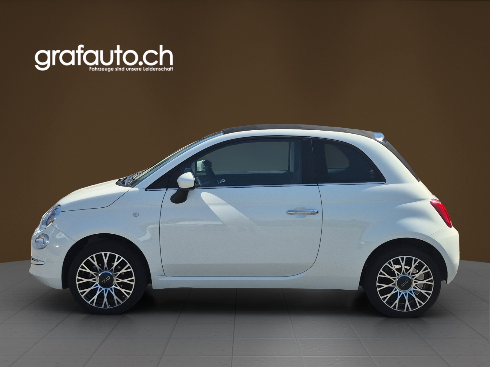 FIAT 500 C 1.0 Hybrid Lounge-image-0