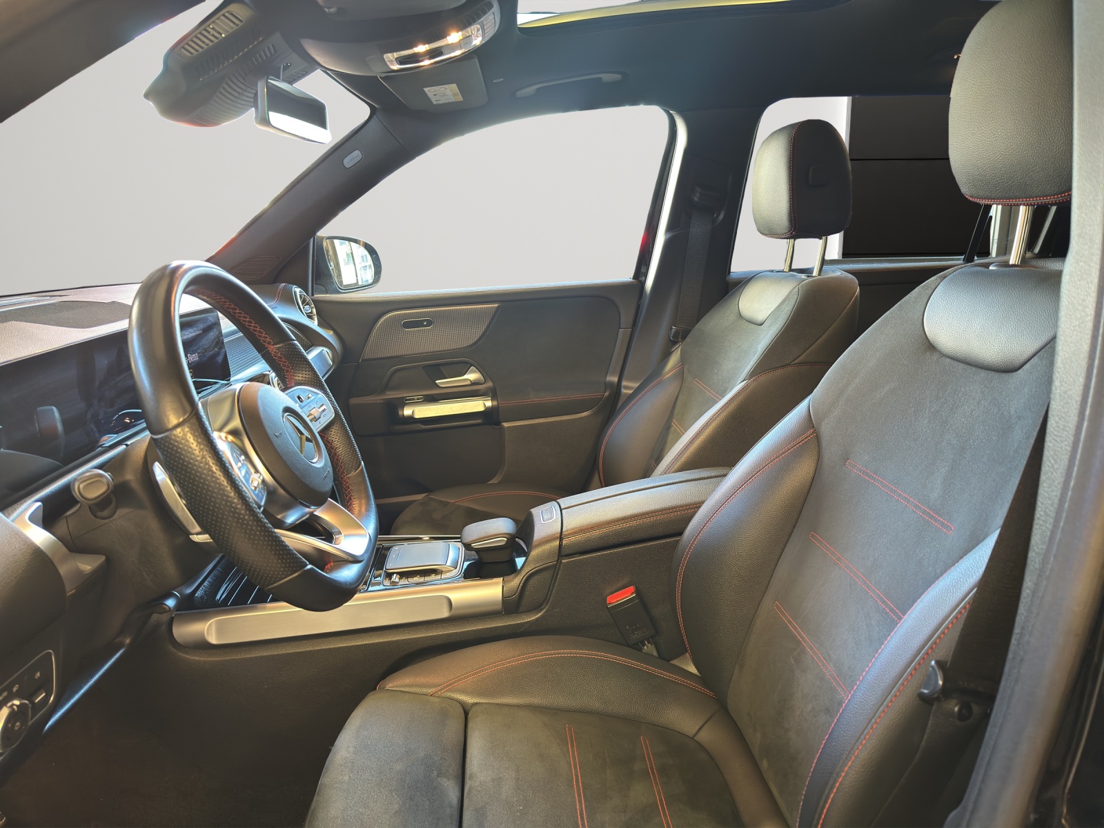 Image MERCEDES-BENZ EQB-350 EQB 350 AMG Line 4Matic