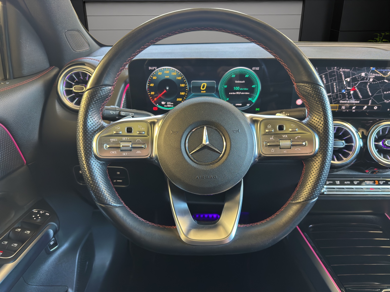 MERCEDES-BENZ EQB 350 AMG Line 4Matic-image-9