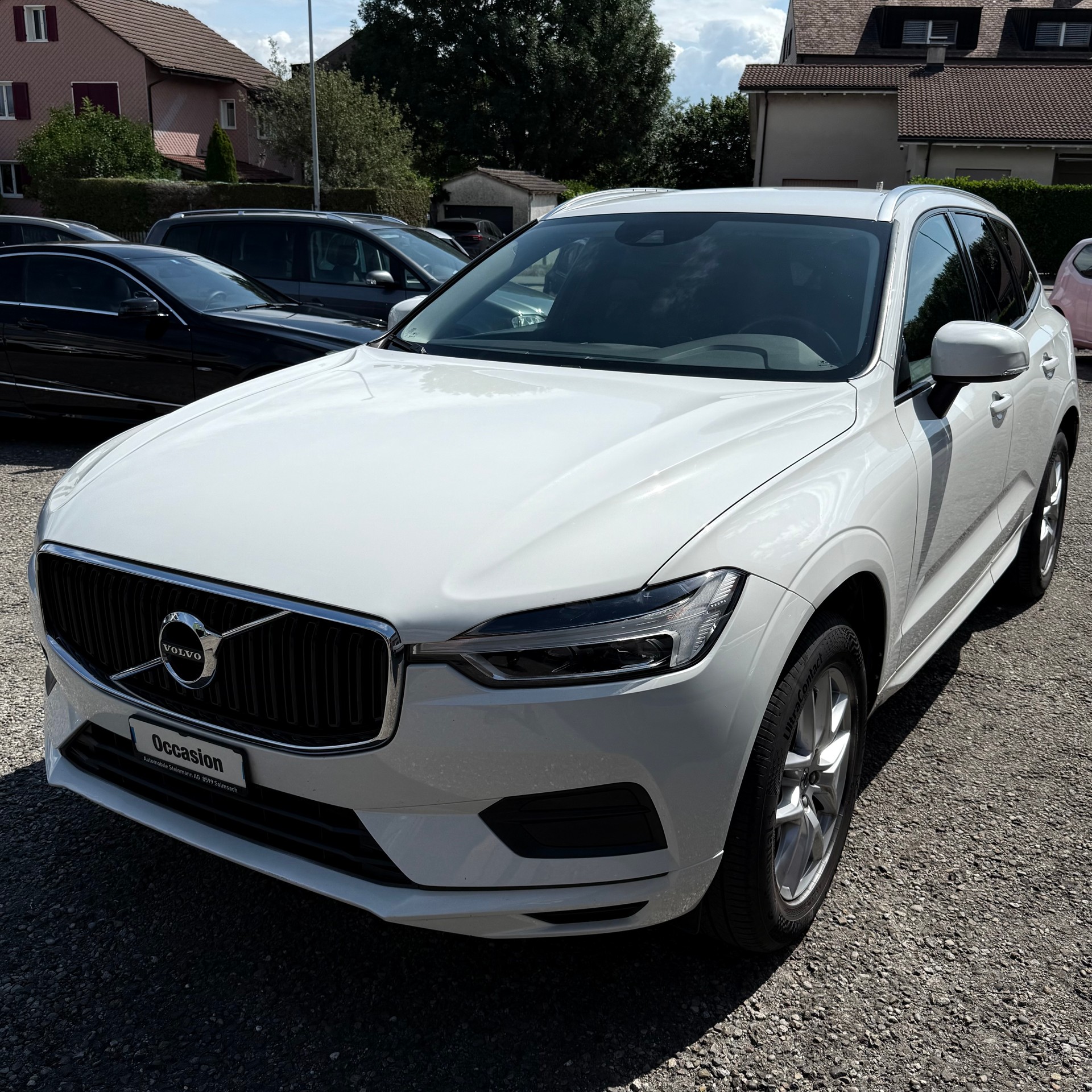 VOLVO XC60 T5 AWD Momentum Geartronic-image-0