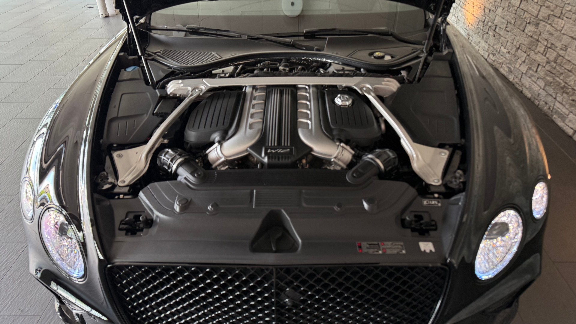 BENTLEY Continental GT 6.0 W12 Speed-image-30