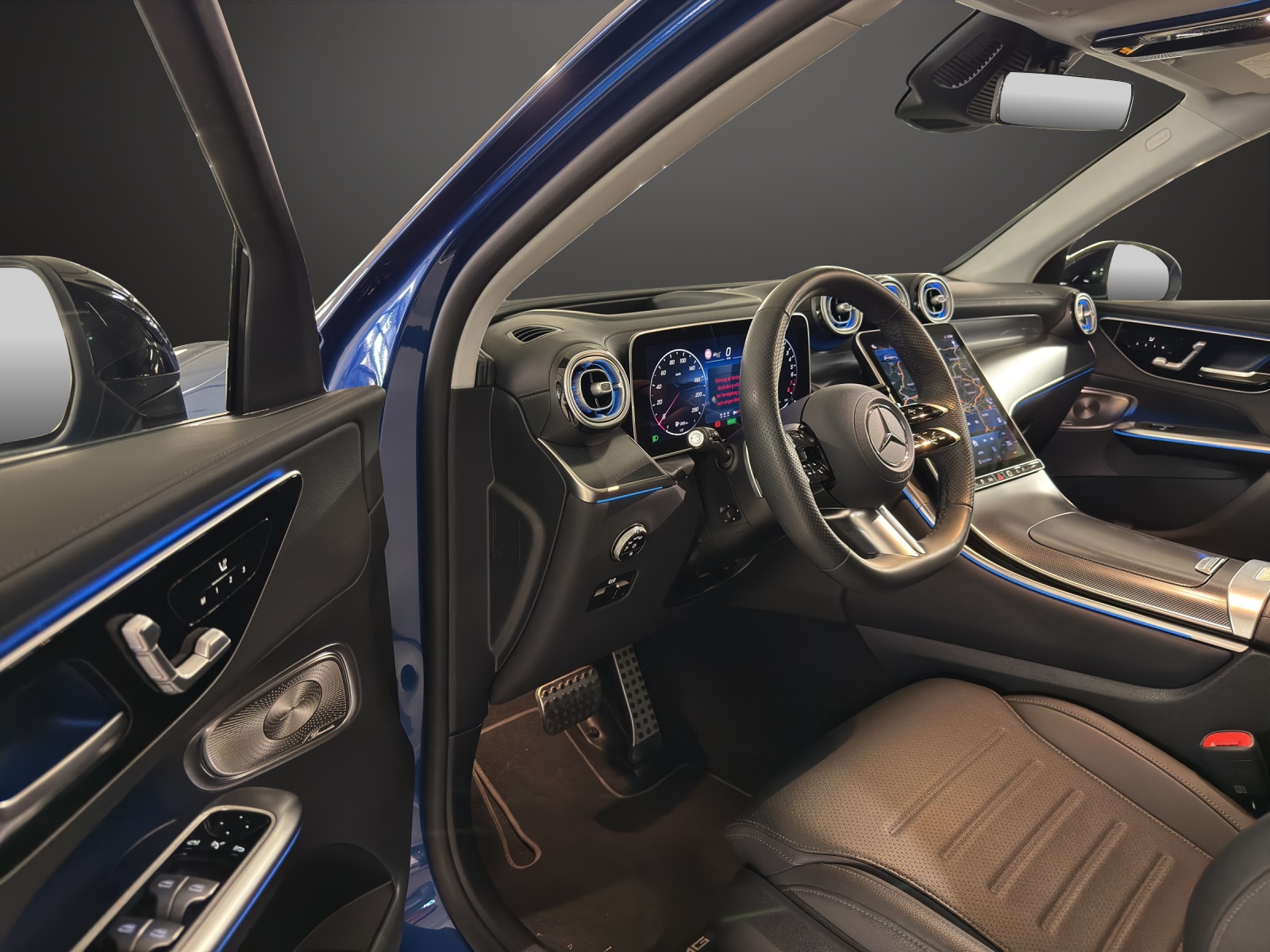 MERCEDES-BENZ GLC 300 e 4Matic 9G-Tronic-image-10
