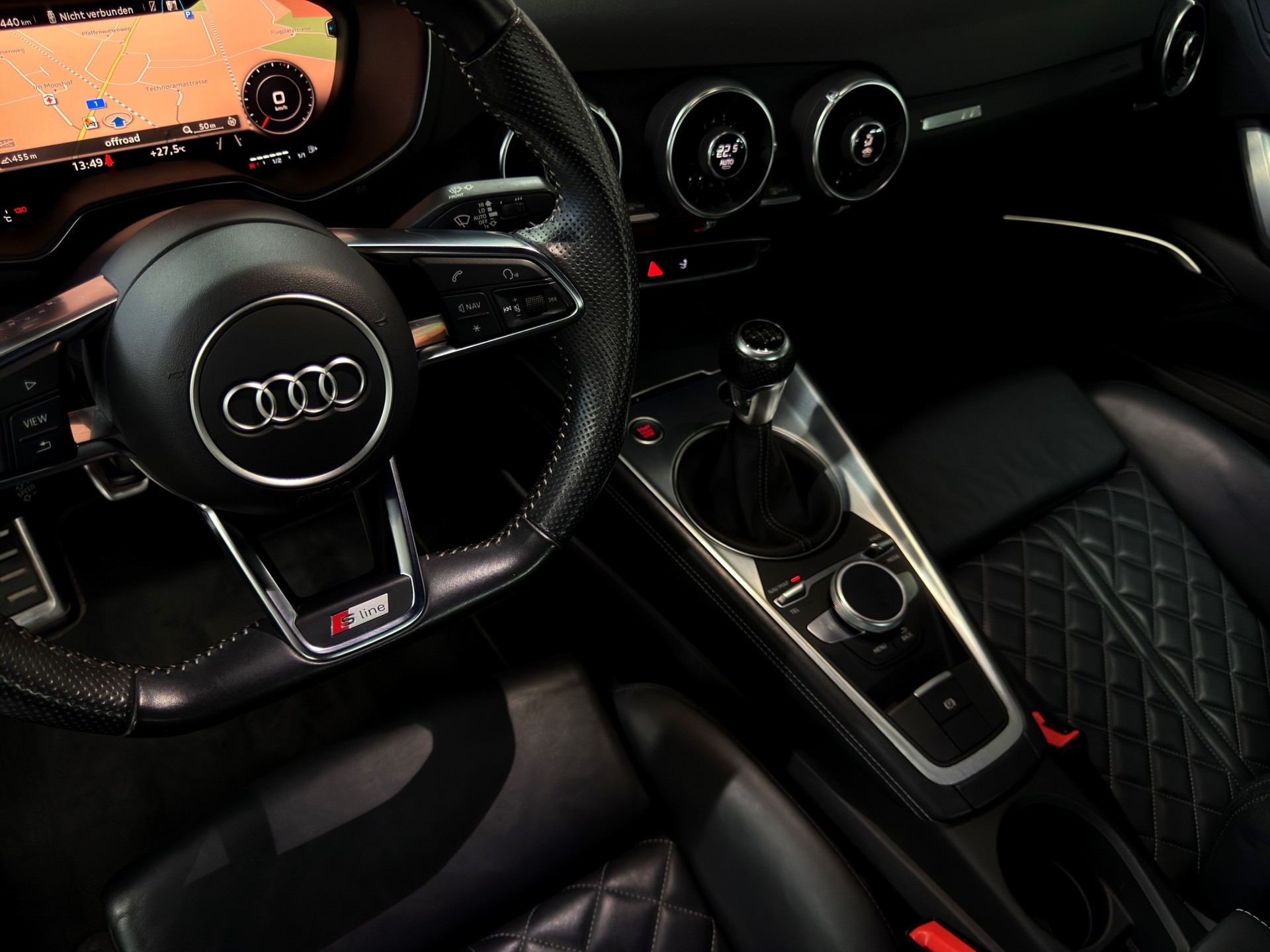 AUDI TT Coupé 2.0 TFSI-image-22