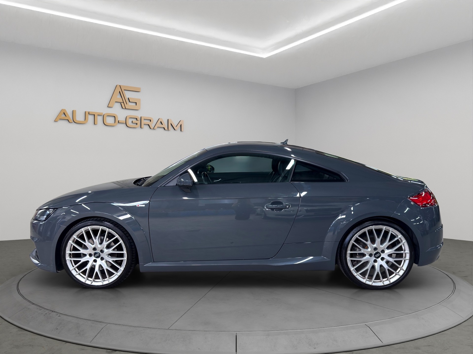 AUDI TT Coupé 2.0 TFSI-image-1