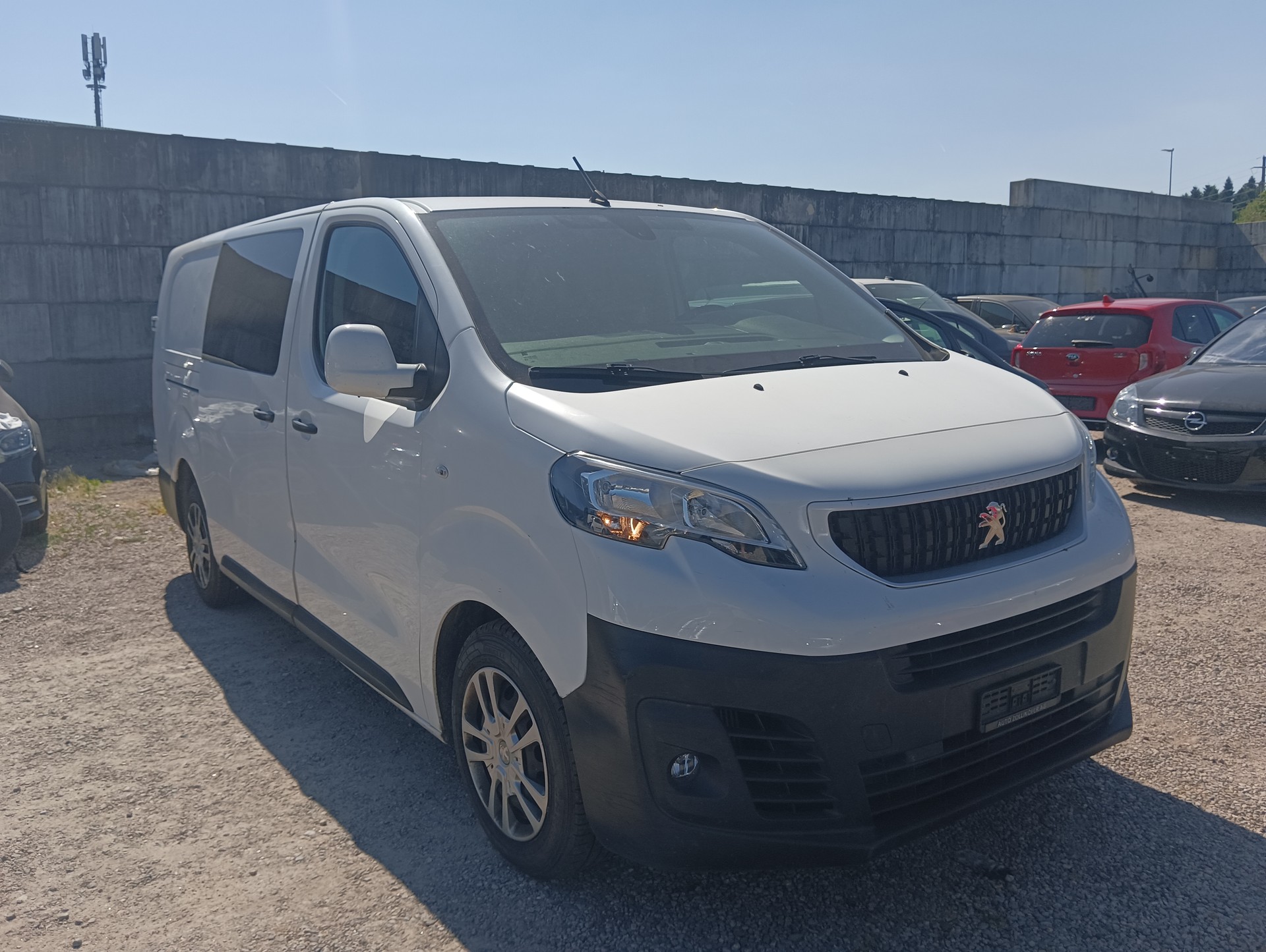 PEUGEOT EXPERT-image-2