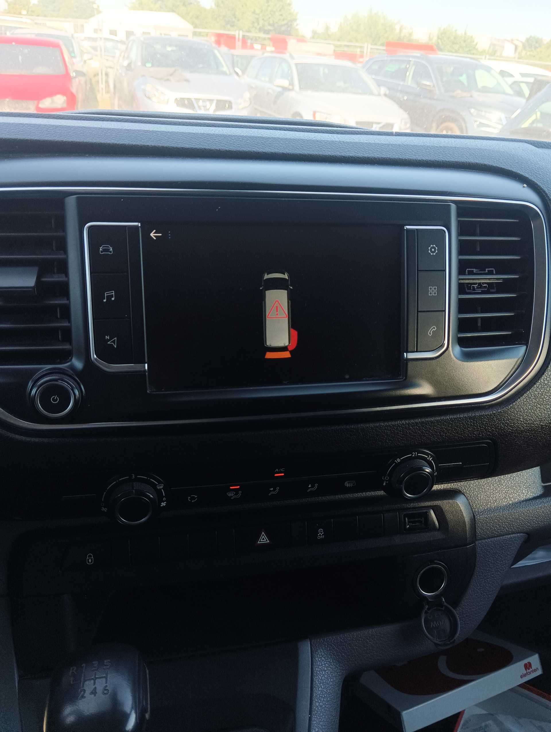 PEUGEOT EXPERT-image-6