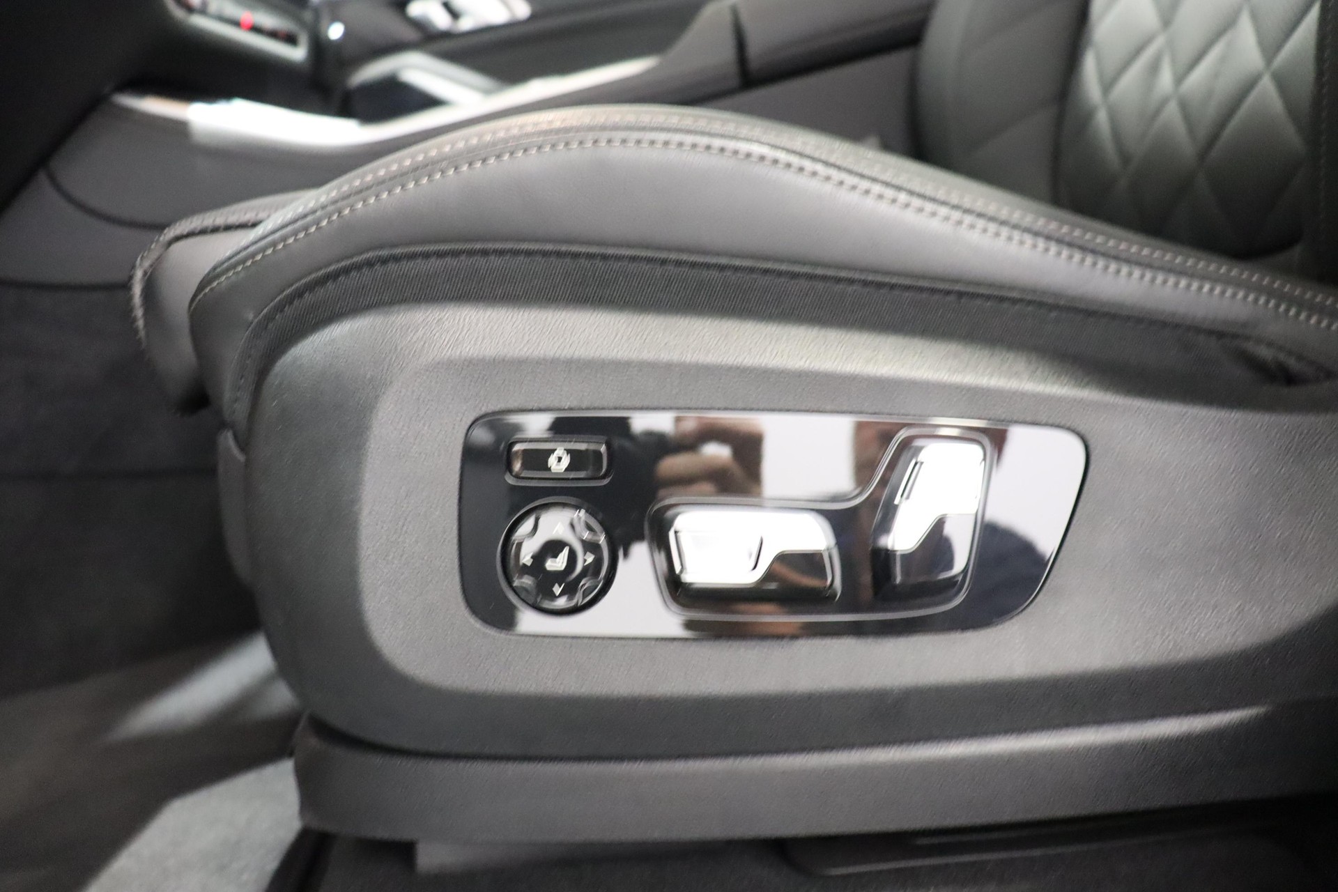 BMW X5 50e xDrive SAG-image-12