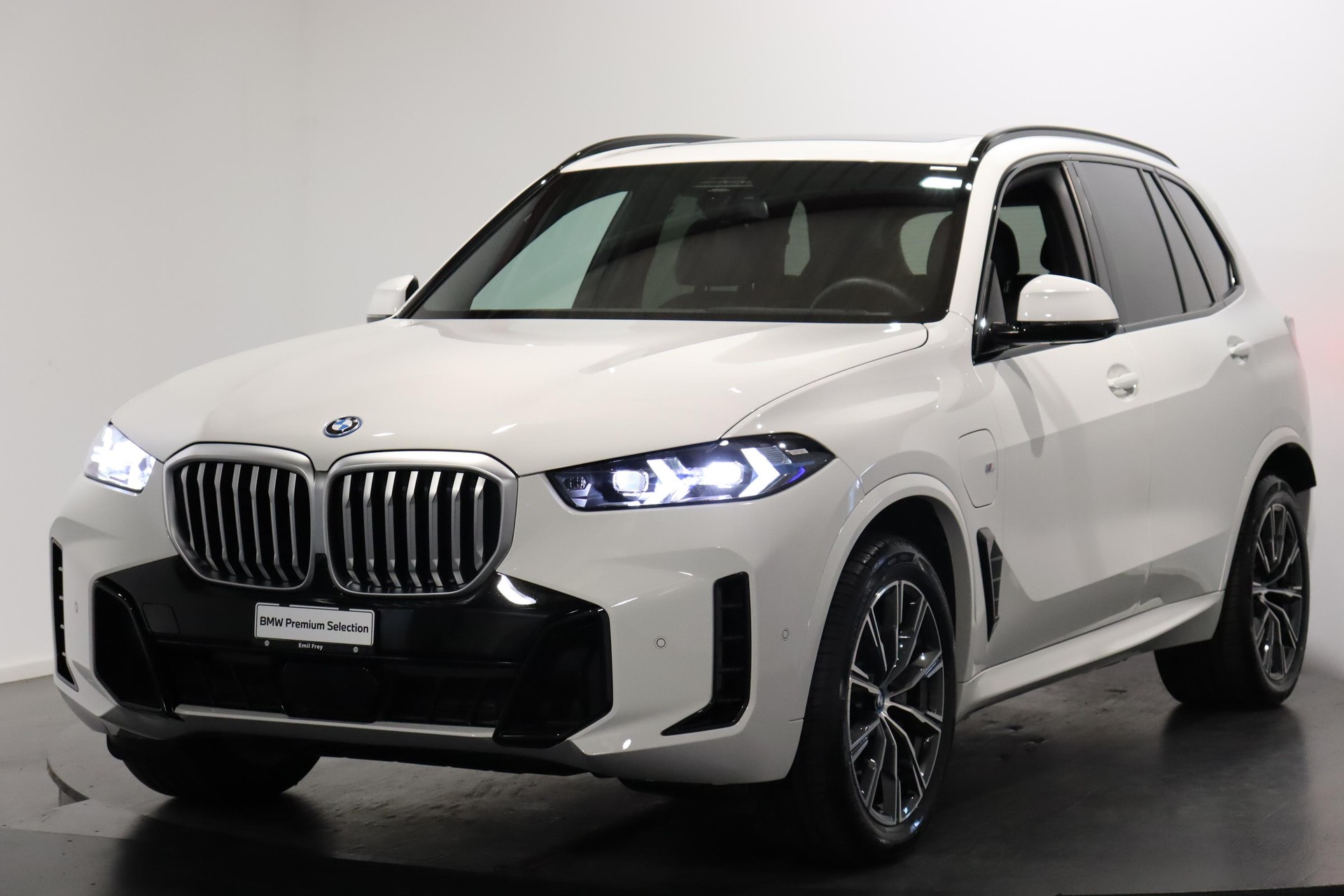BMW X5 50e xDrive SAG-image-0