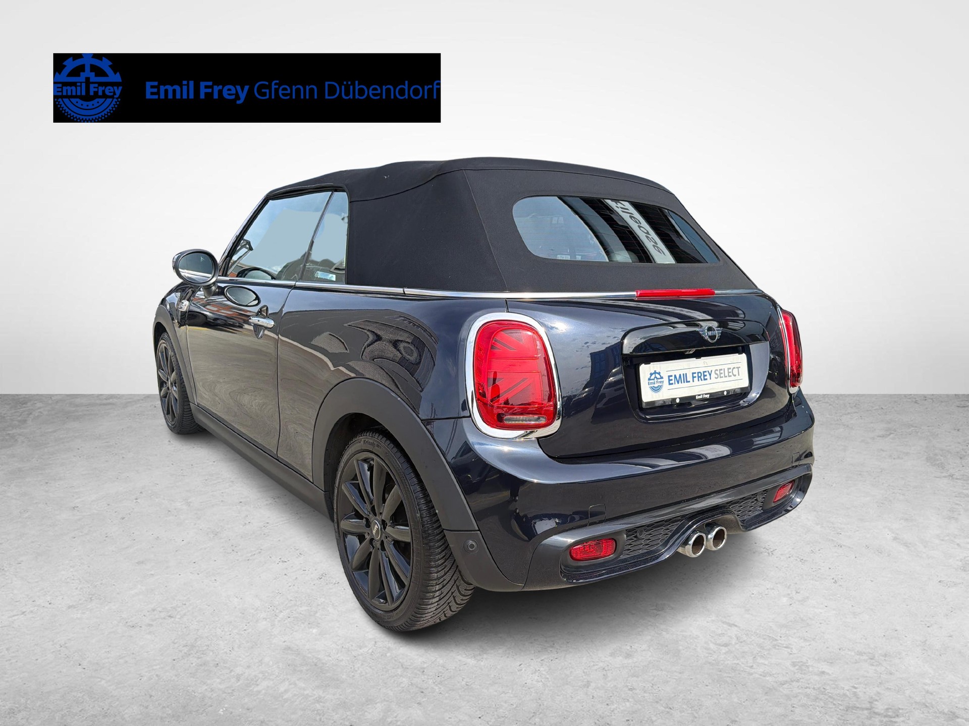 MINI Cooper S Cabrio-image-4
