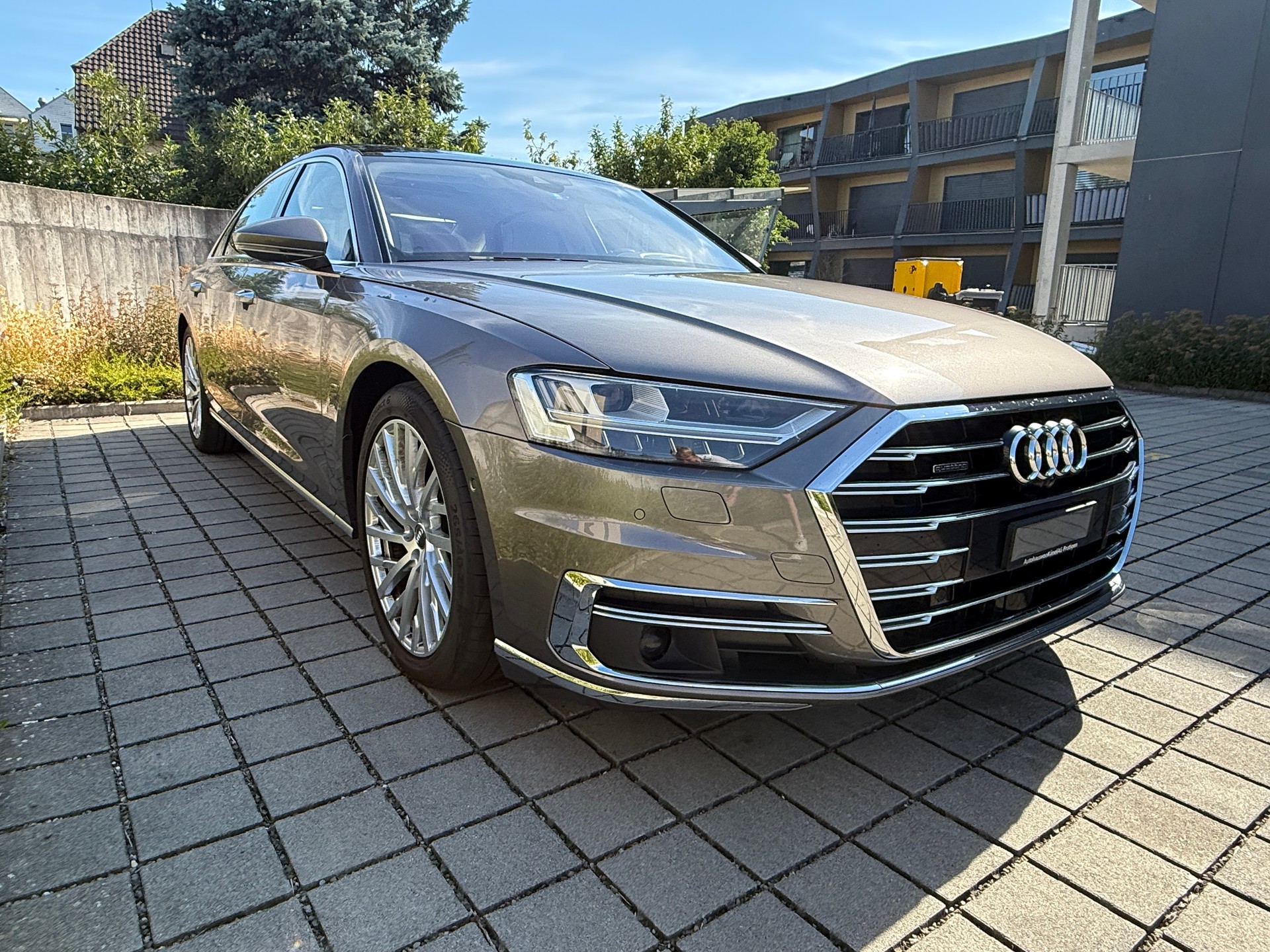 AUDI A8 55 L TFSI quattro tiptronic-image-0