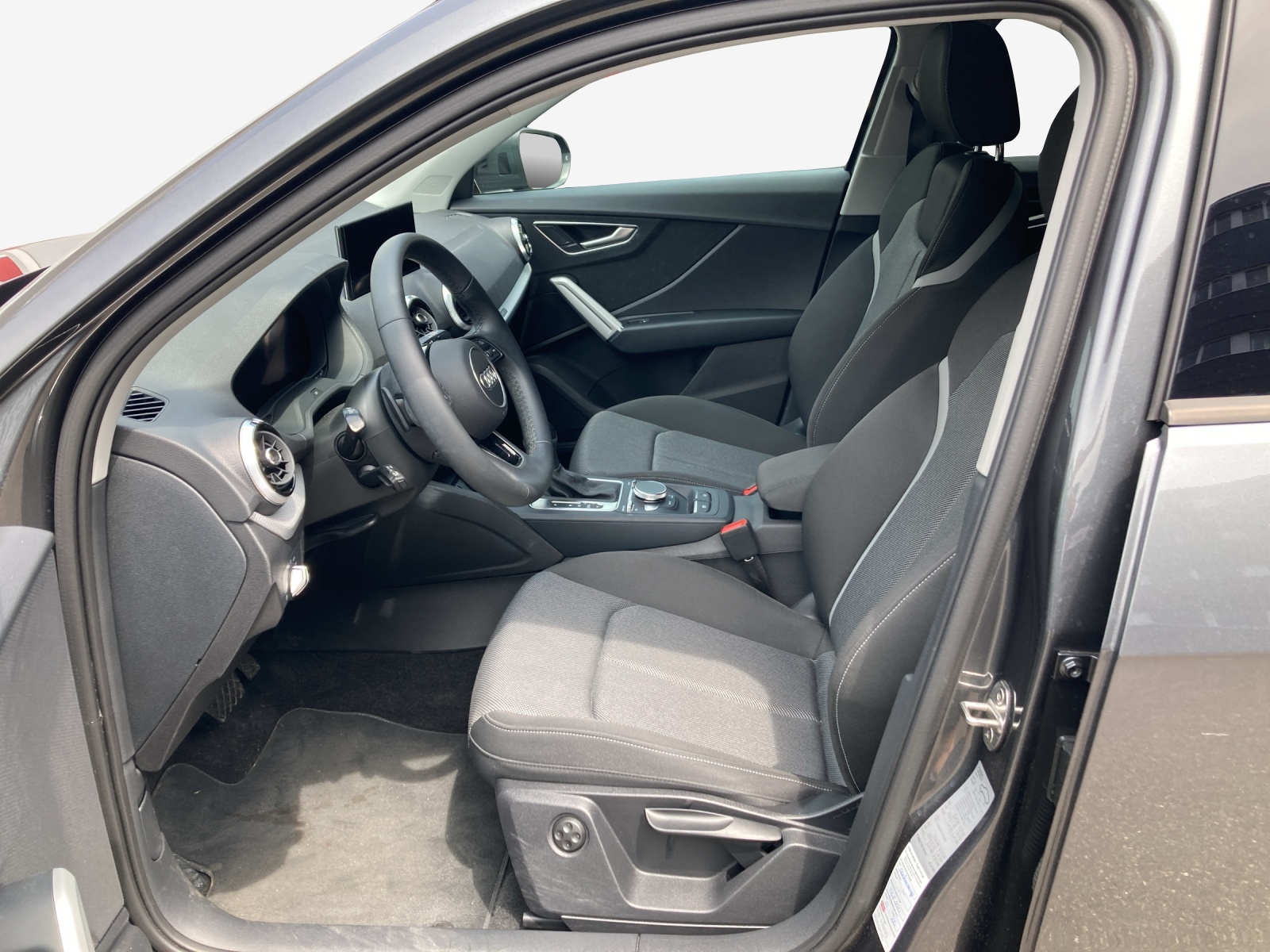 AUDI Q2 35 TFSI S line S-tronic-image-7