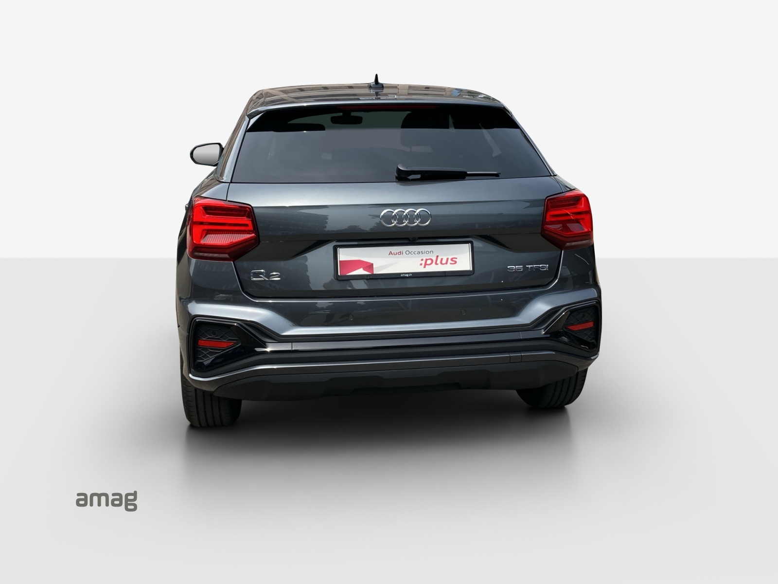 AUDI Q2 35 TFSI S line S-tronic-image-3