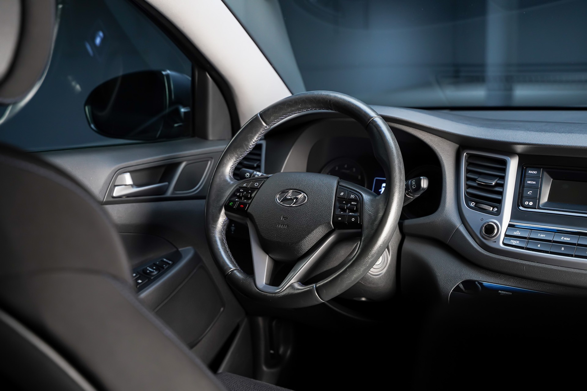 HYUNDAI Tucson 2.0 GDI 4x4 Automatic-image-17