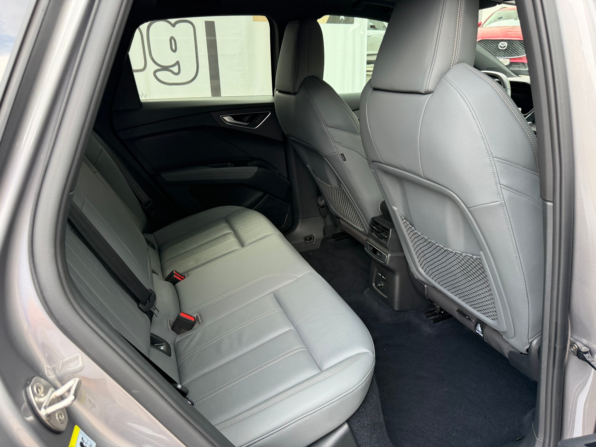 AUDI Q4 e-tron 50 quattro-image-13