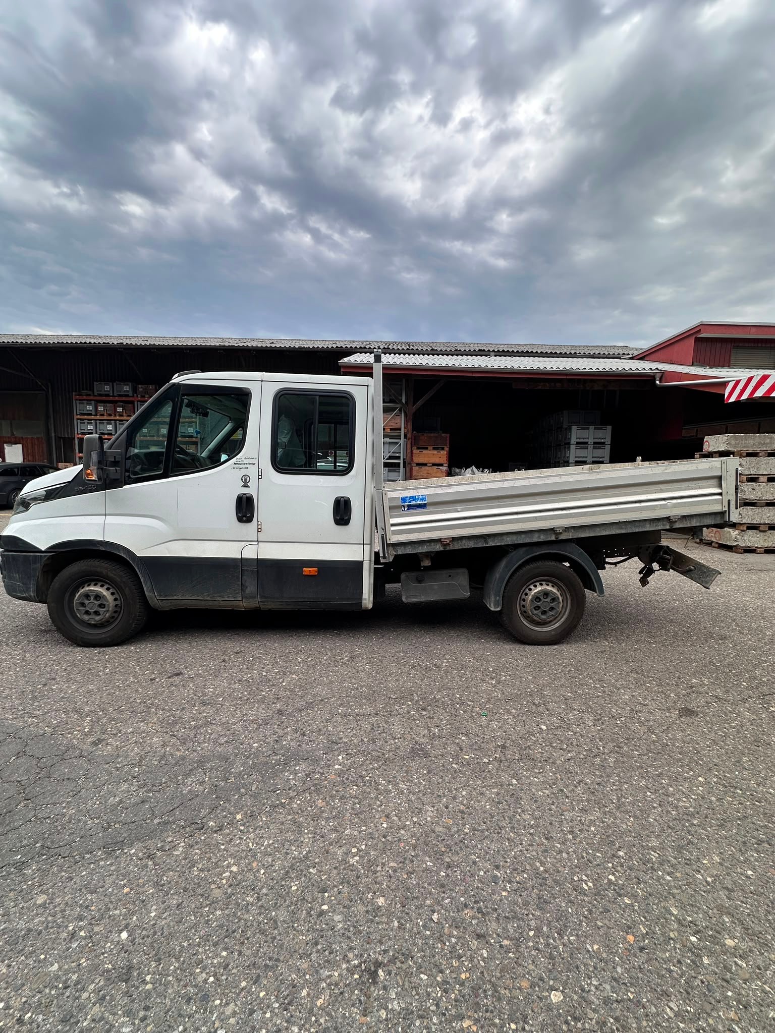 IVECO 33 S 16 D-image-2