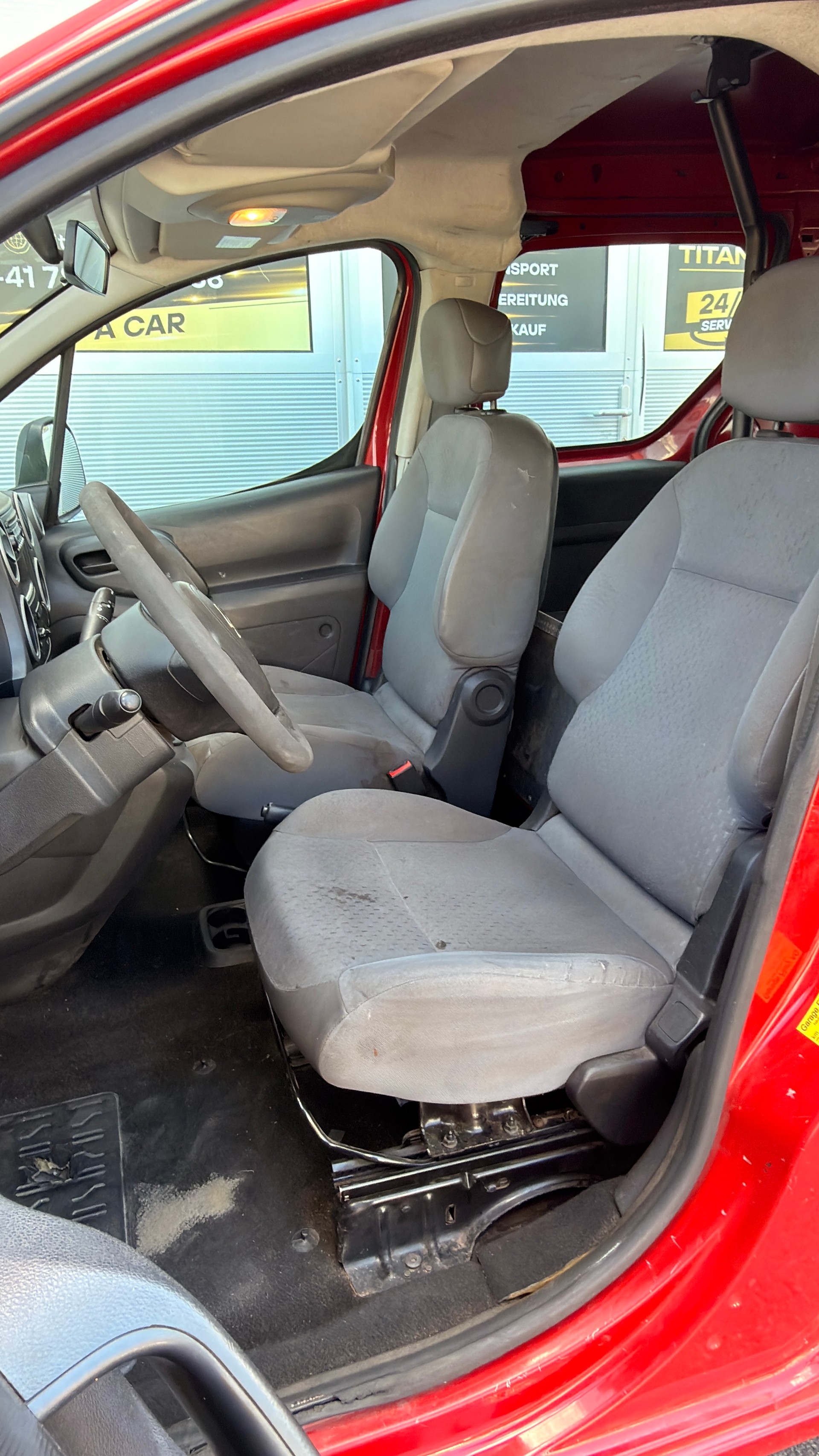 CITROEN Berlingo 1.6i 600-image-7