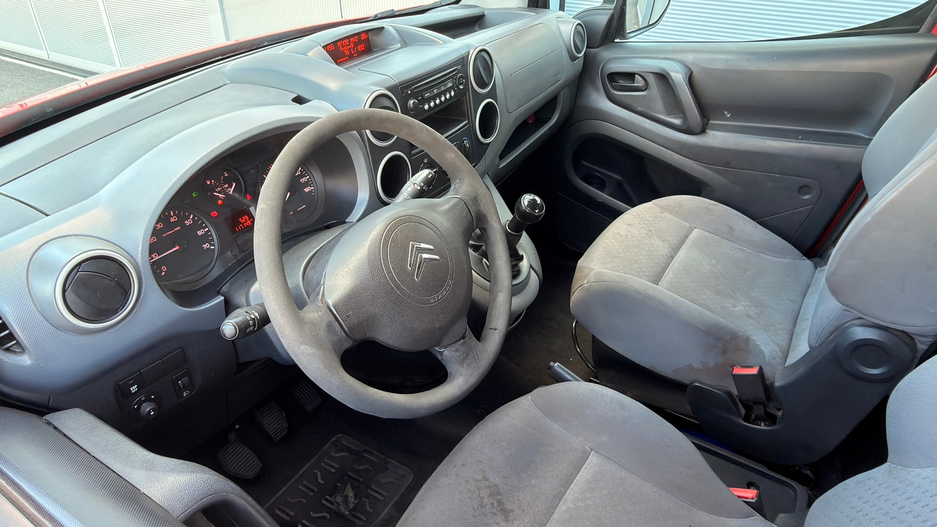 CITROEN Berlingo 1.6i 600-image-6