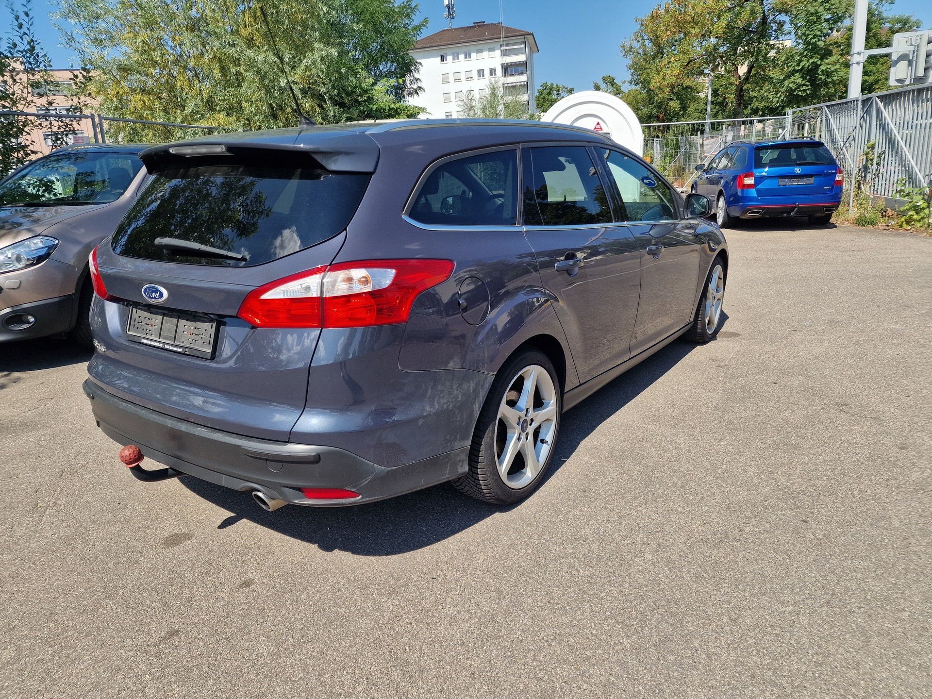 FORD Focus 2.0 TDCi Titanium-image-4