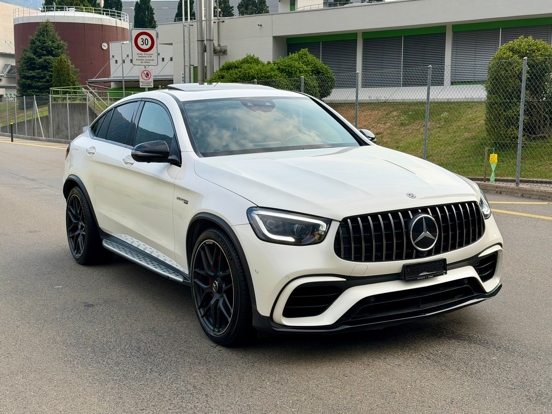 MERCEDES-BENZ GLC Coupé 63 S AMG 4Matic 9G-Tronic | FACELIFT | CH Auto-image-4