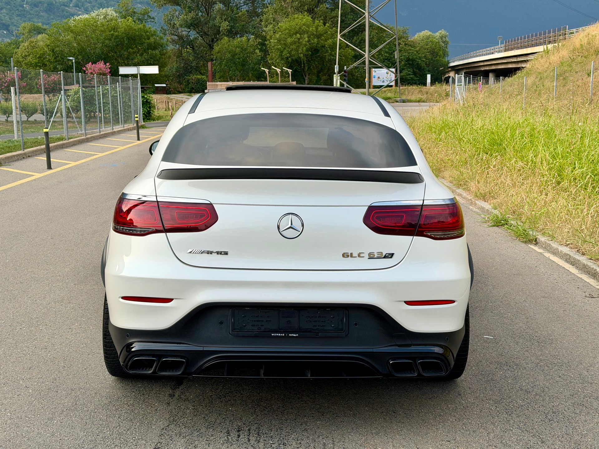 MERCEDES-BENZ GLC Coupé 63 S AMG 4Matic 9G-Tronic | FACELIFT | CH Auto-image-2