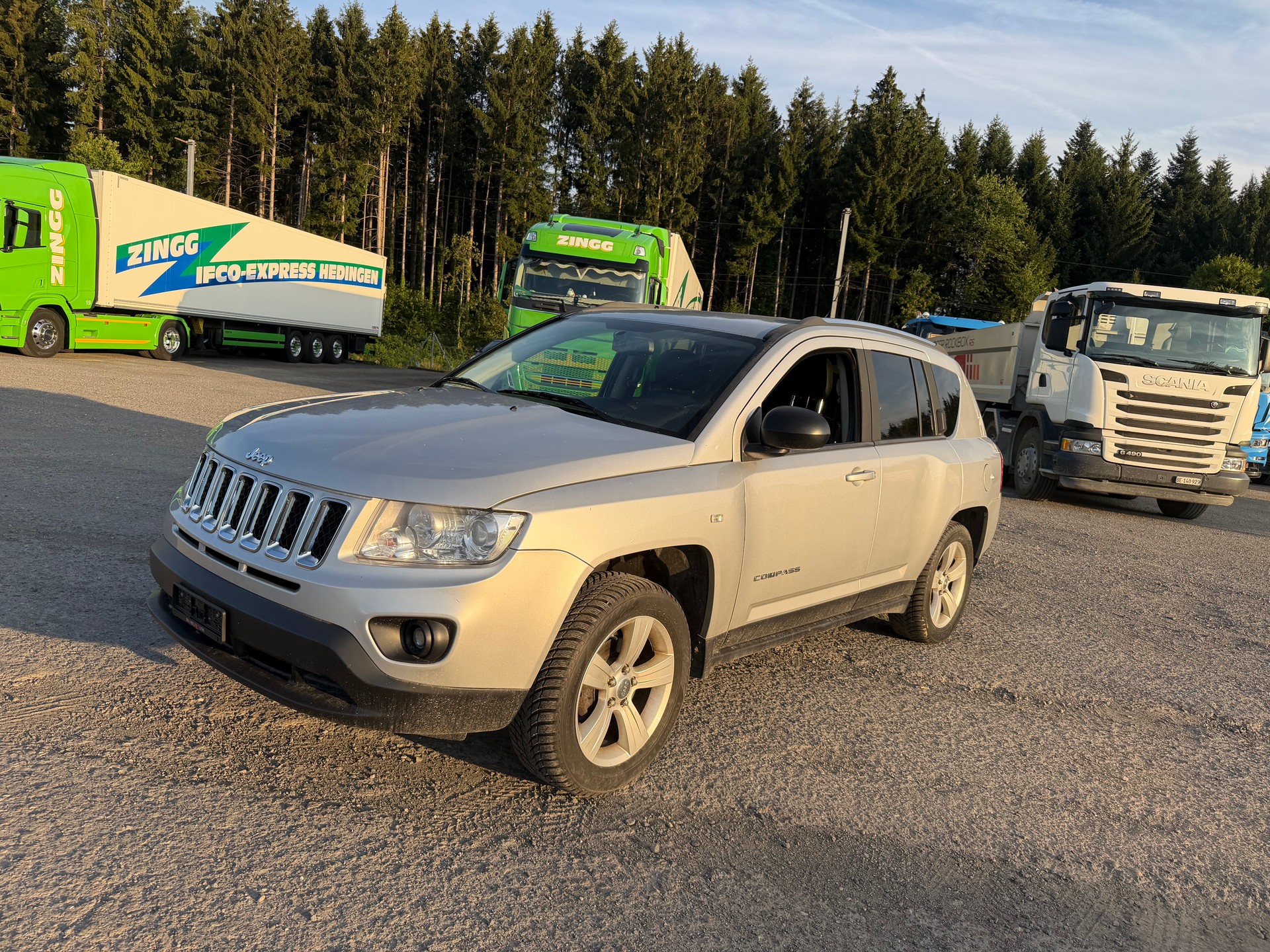 JEEP Compass 2.2 CRD Limited-image-1