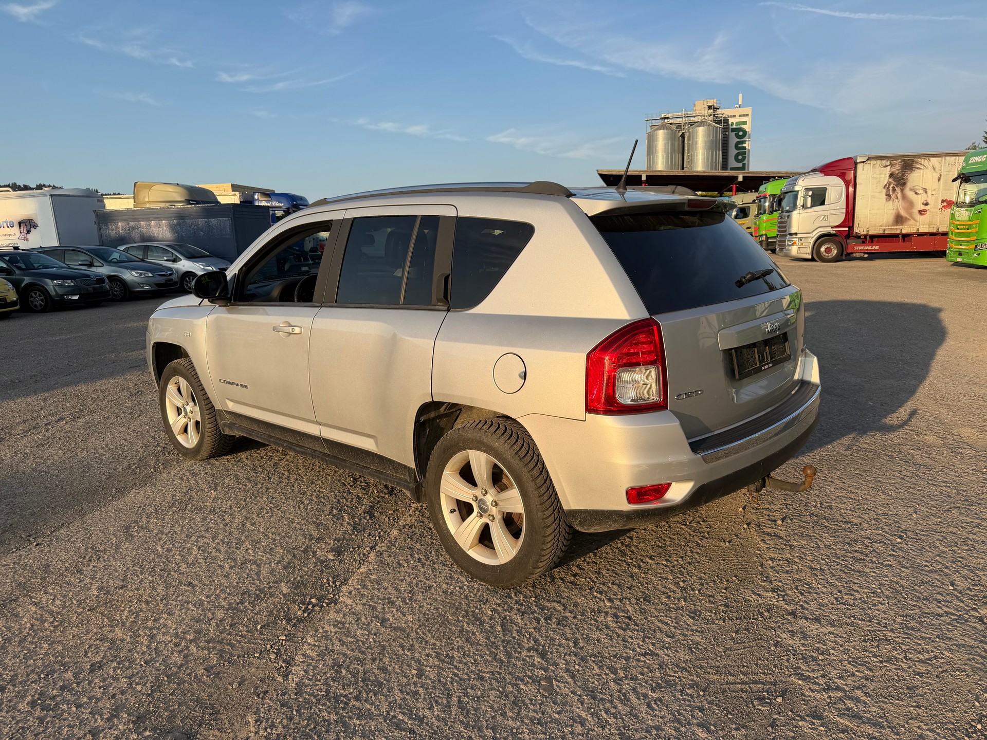 JEEP Compass 2.2 CRD Limited-image-4
