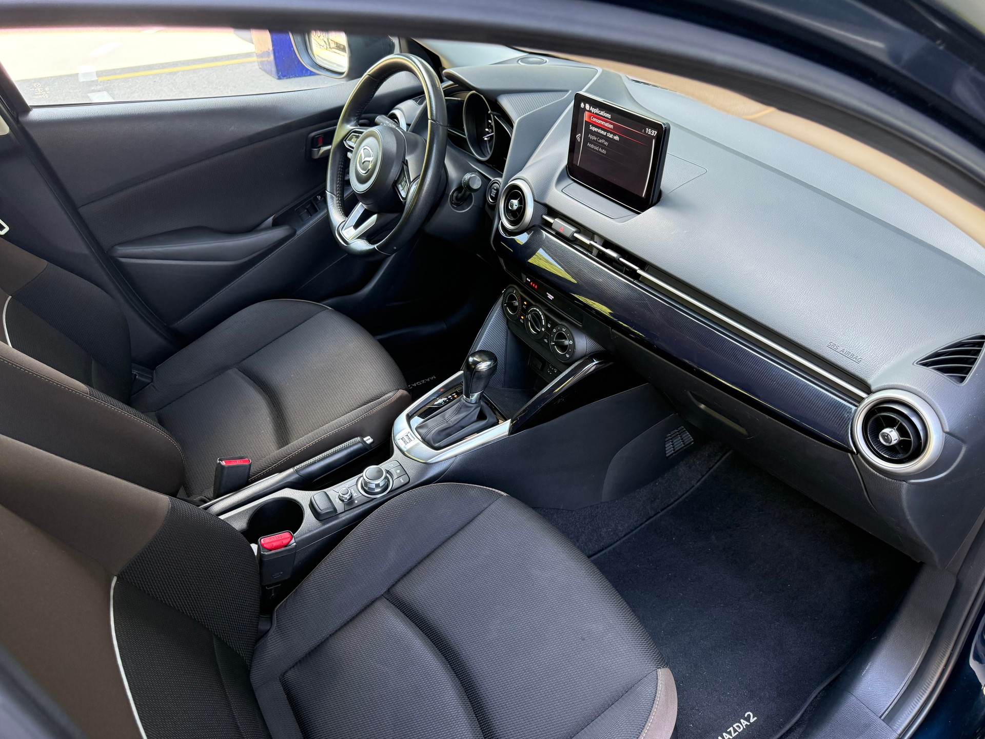 MAZDA 2 SKYACTIV-G 90 Ambition Automat-image-10