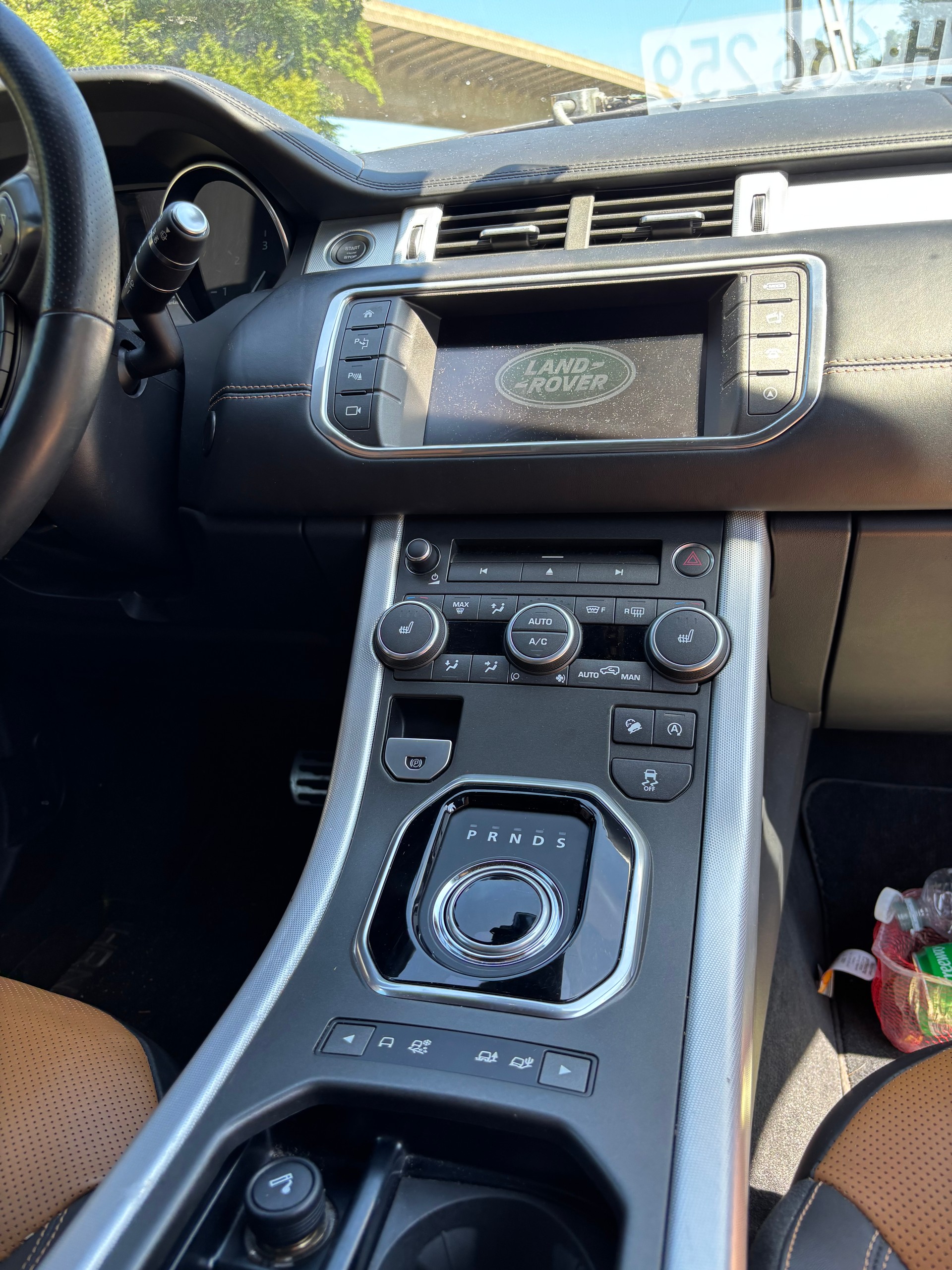 LAND ROVER Range Rover Evoque 2.0 TD4 SE AT9-image-8