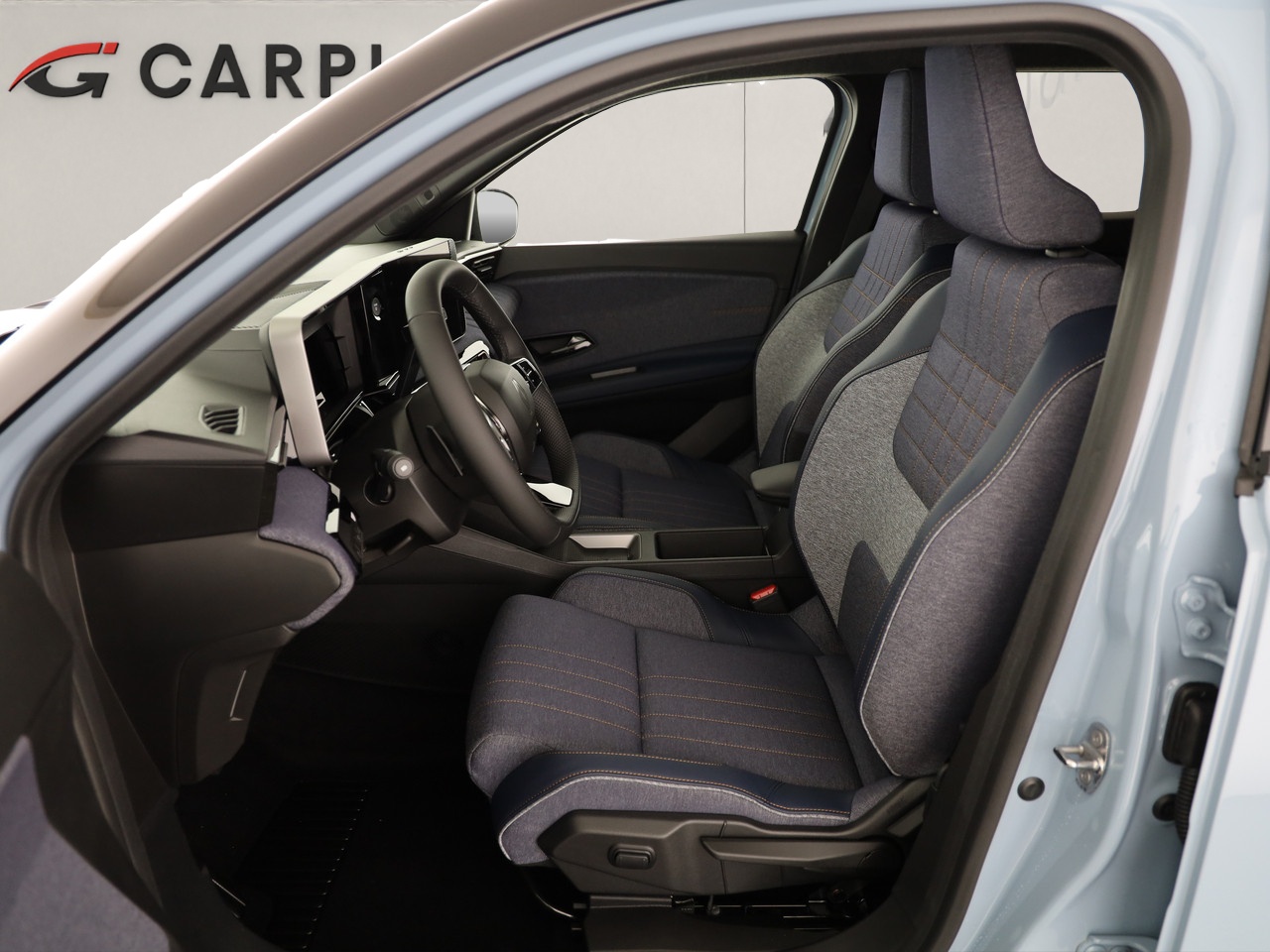 RENAULT R4 E-Tech Comfort Range techno-image-5