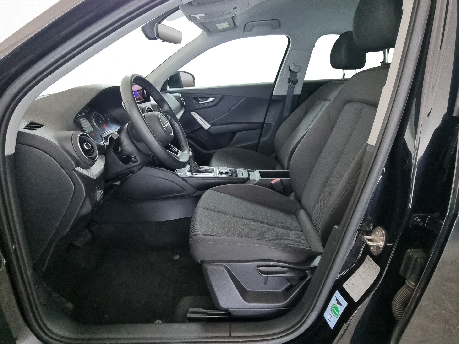 AUDI Q2 1.5 35 TFSI S-Tronic-image-5