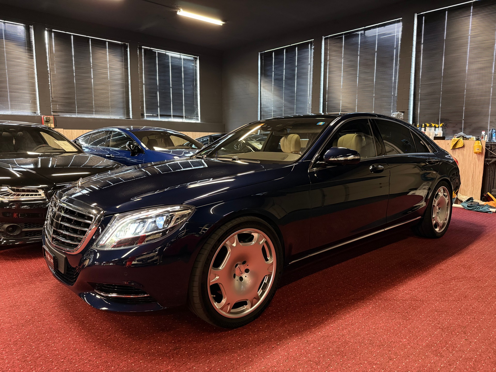 MERCEDES-BENZ S 500 L 4Matic 7G Tronic / ** 1.-Hand / Chauffeur-Paket / Burmester 3D - VOLLAUSSTATTUNG **-image-9