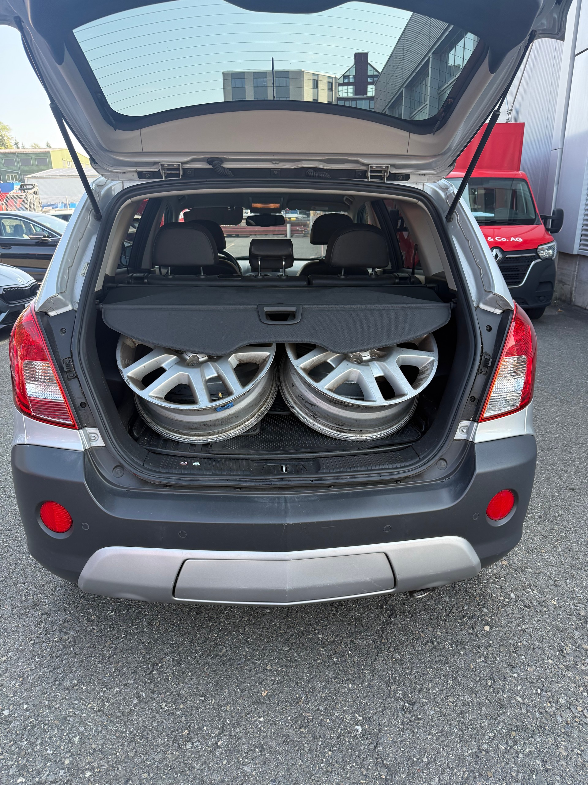 OPEL Antara 2.2 CDTi Cosmo 4WD Automatic-image-4