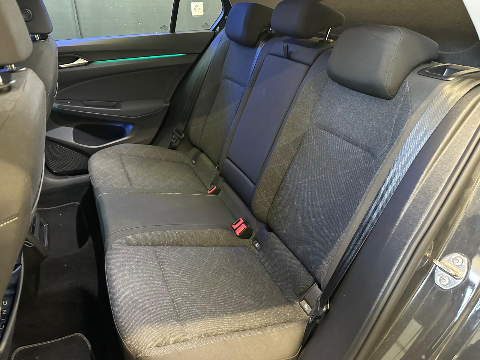VW Golf 1.0 eTSI mHEV ACTLife DSG-image-11