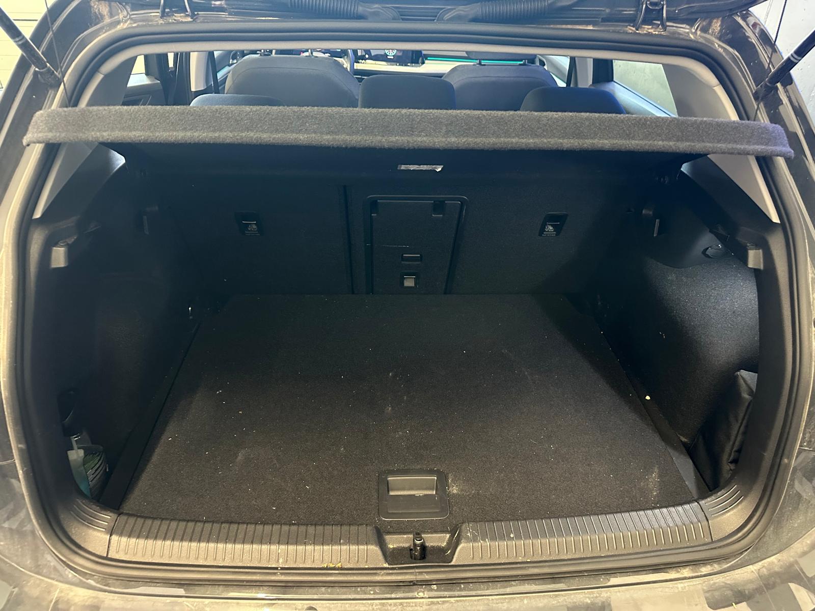 VW Golf 1.0 eTSI mHEV ACTLife DSG-image-25