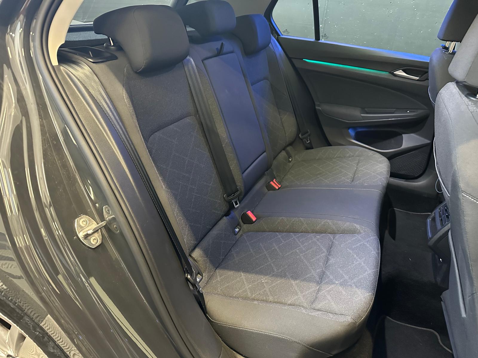 VW Golf 1.0 eTSI mHEV ACTLife DSG-image-13