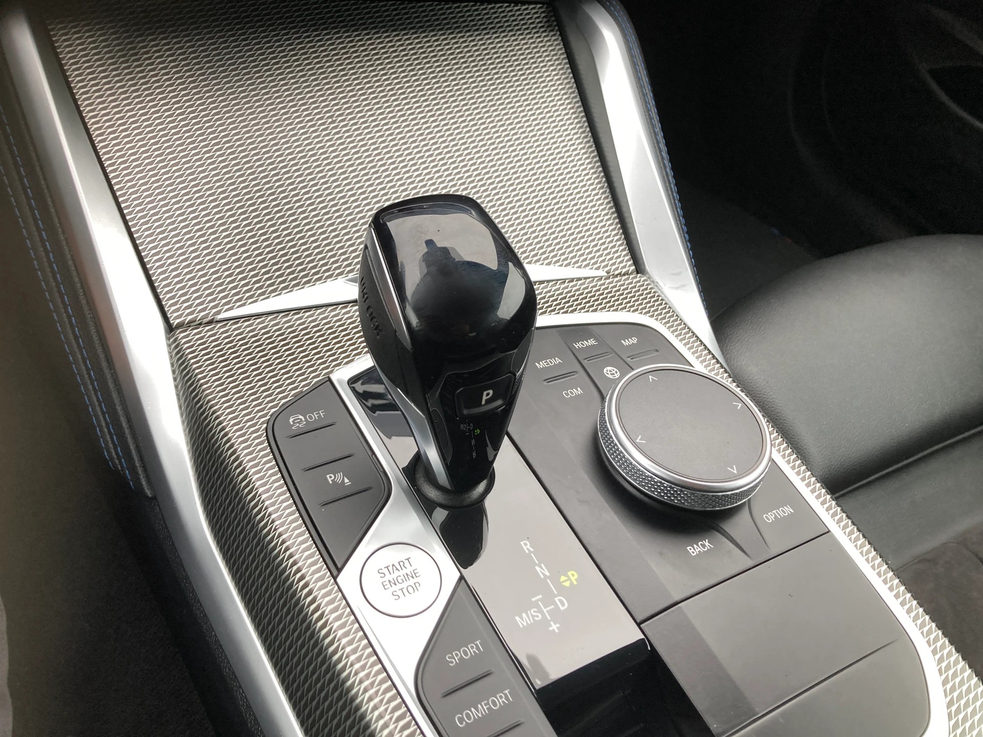 BMW M440d xDrive 48V Coupé M Sport PRO Steptronic-image-11