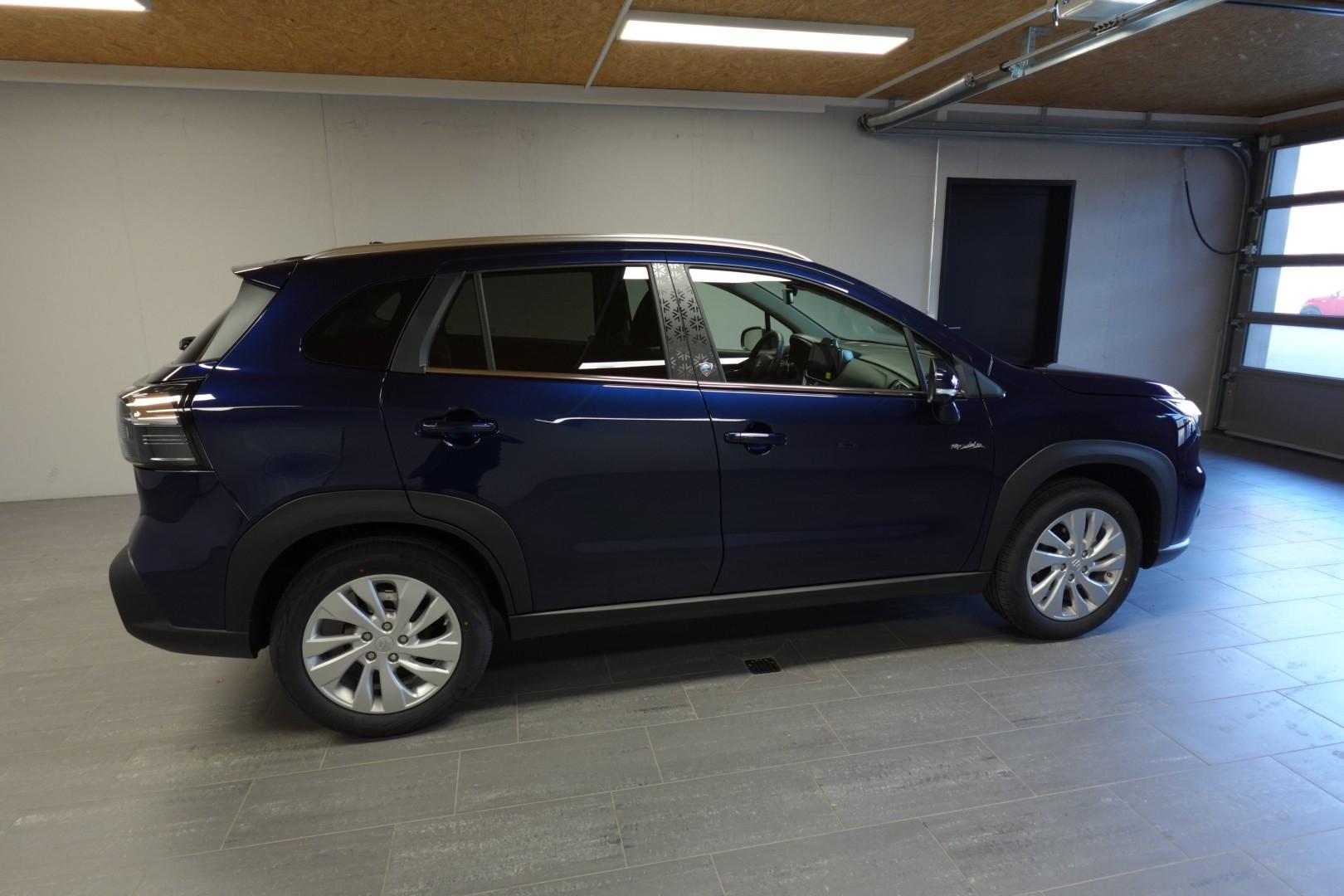 SUZUKI S-Cross 1.4 T Piz Sulai Hybrid 4x4-image-6