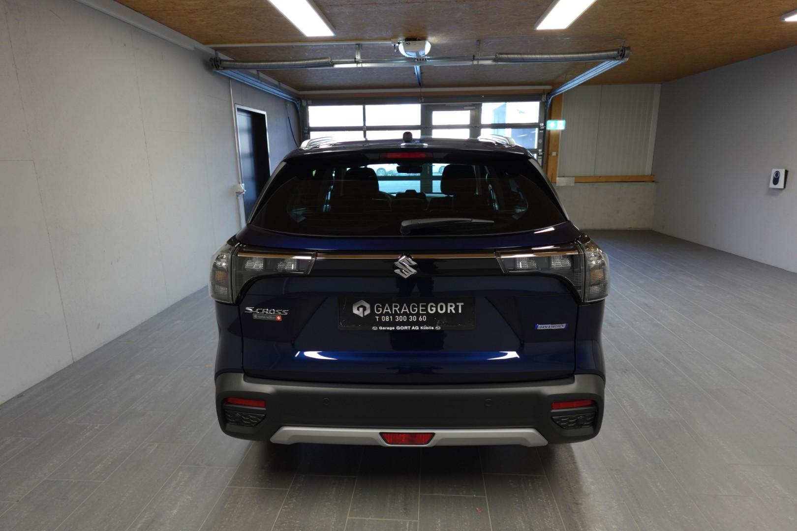SUZUKI S-Cross 1.4 T Piz Sulai Hybrid 4x4-image-9