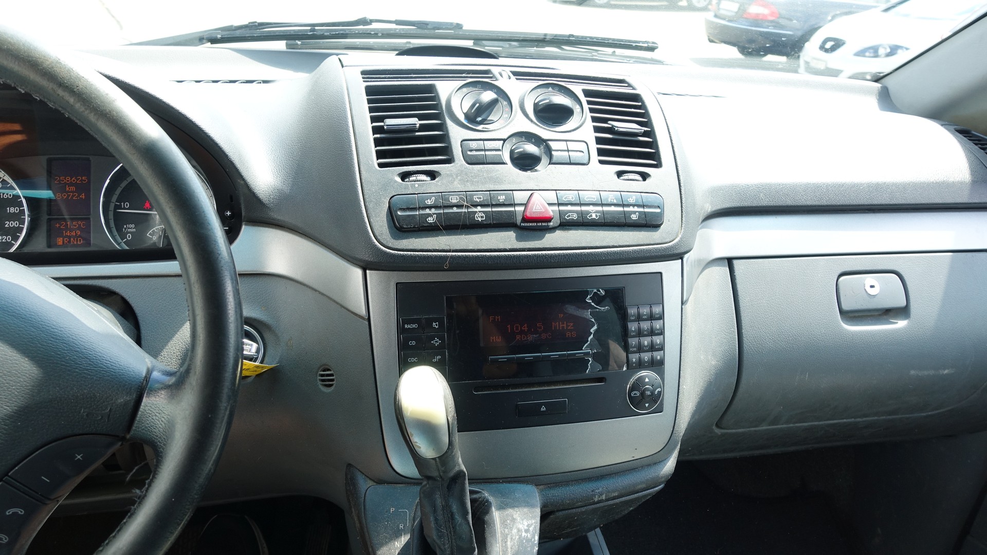 MERCEDES-BENZ Viano 2.2 CDI Fun L-image-15