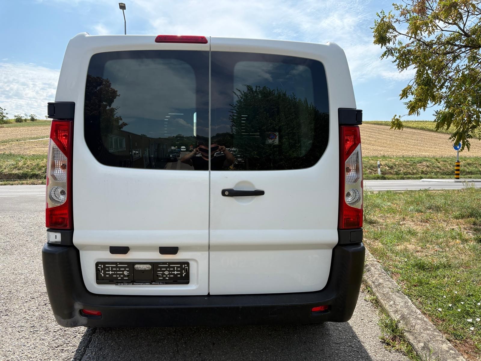 PEUGEOT Expert 1.6 HDi 227 L1H1-image-2