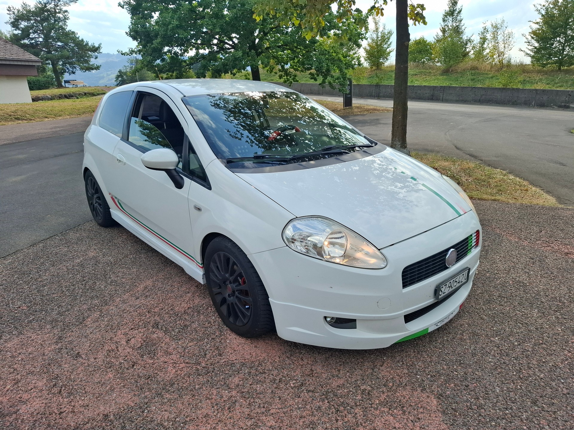 FIAT Punto 1.4 16V Turbo Sport-image-0