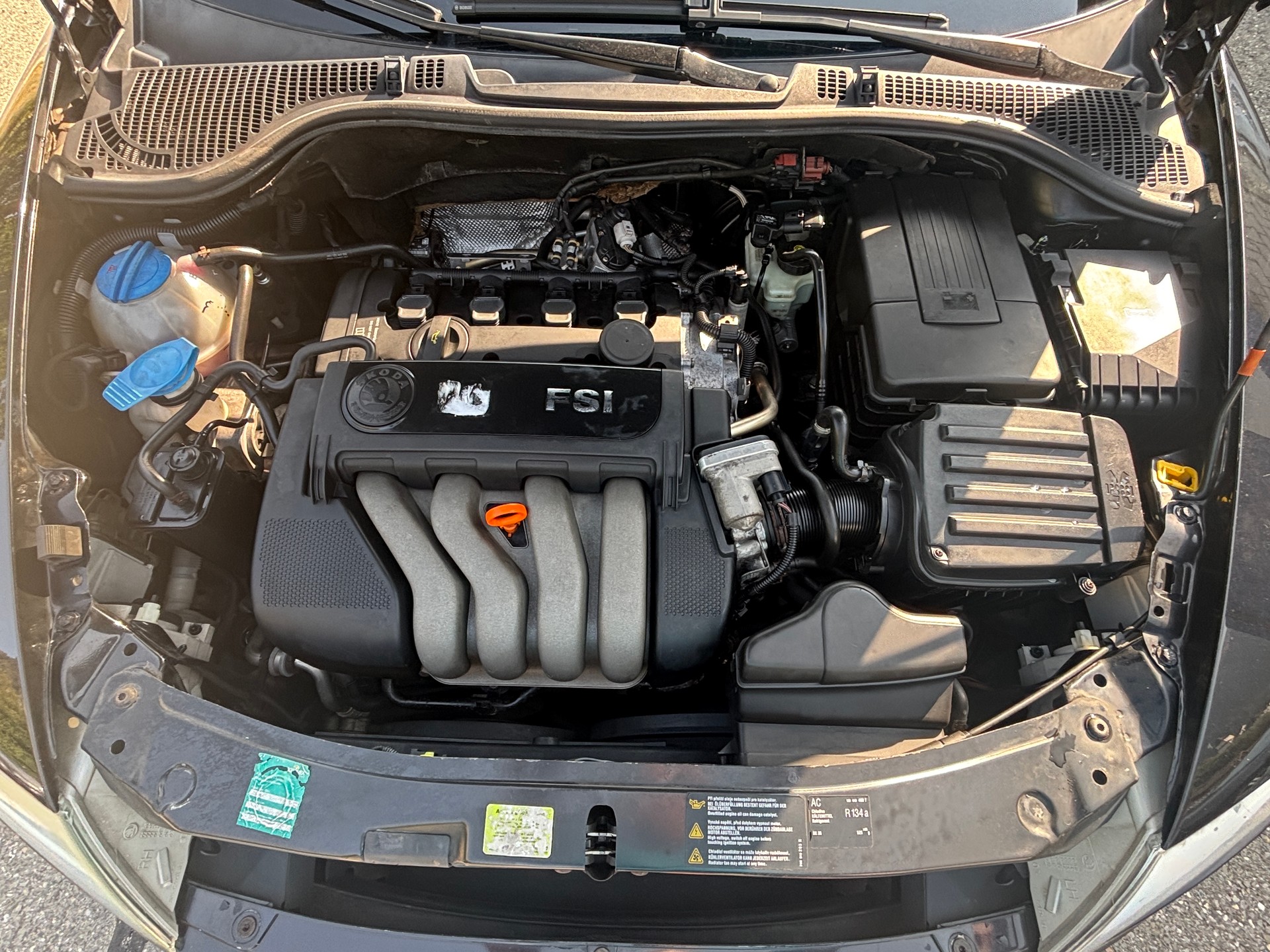 SKODA Octavia 2.0 FSI Adventure 4x4-image-12