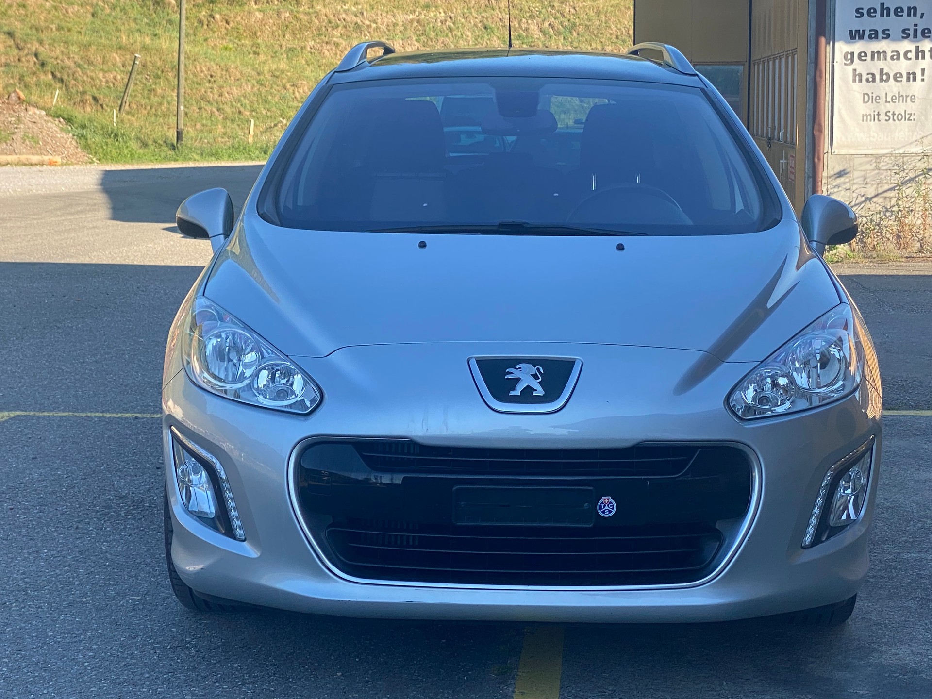 PEUGEOT 308 SW 1.6 16V Turbo (FRISCH MFK)-image-0