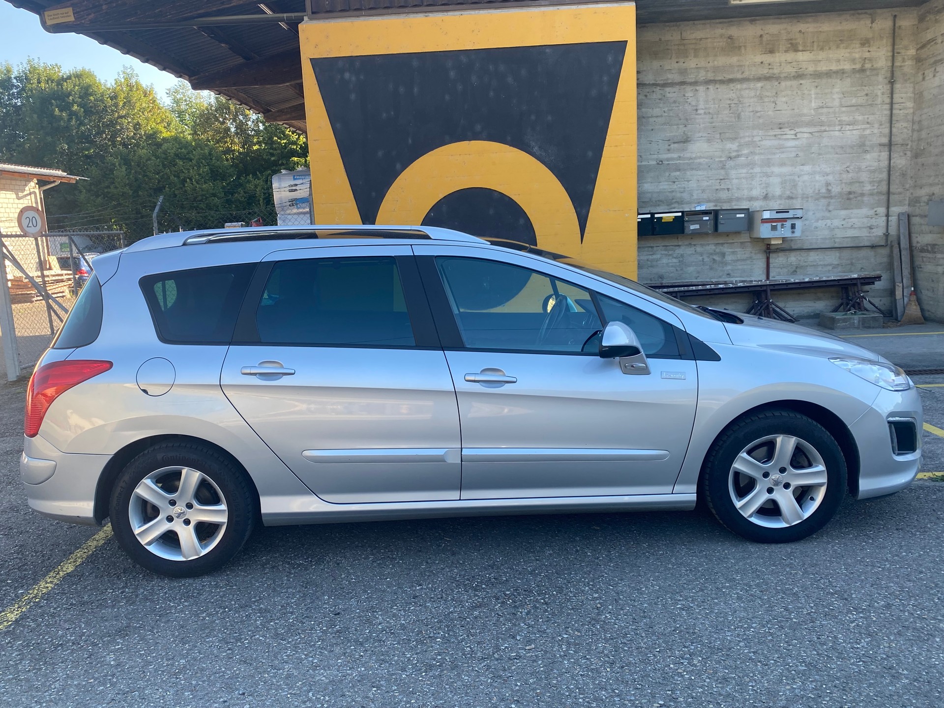 PEUGEOT 308 SW 1.6 16V Turbo (FRISCH MFK)-image-1