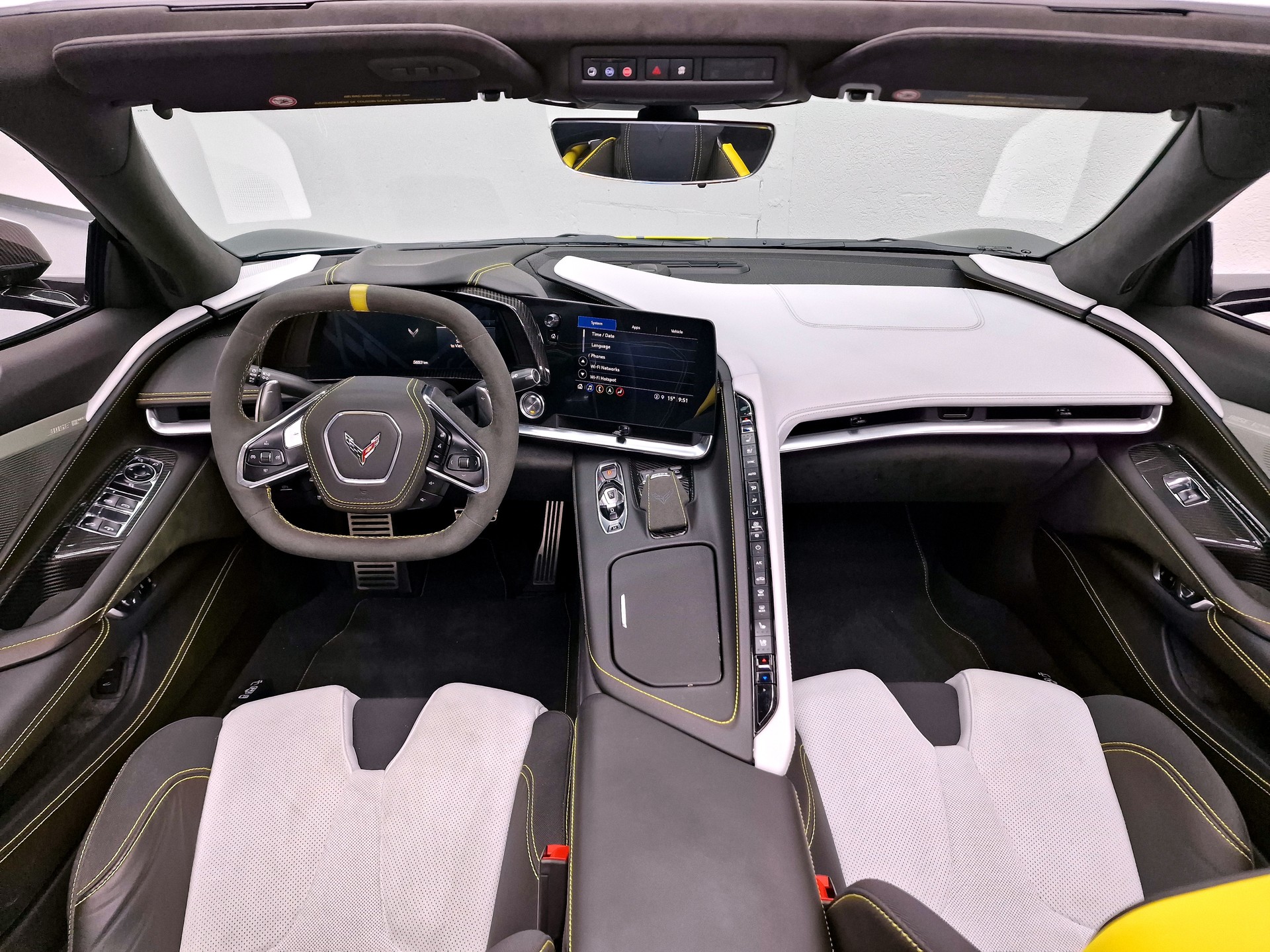 CHEVROLET Corvette C8 Convertible C8.R Edition-image-11