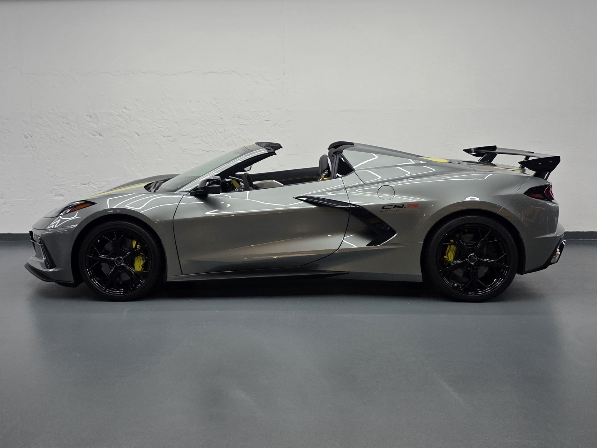 CHEVROLET Corvette C8 Convertible C8.R Edition-image-7