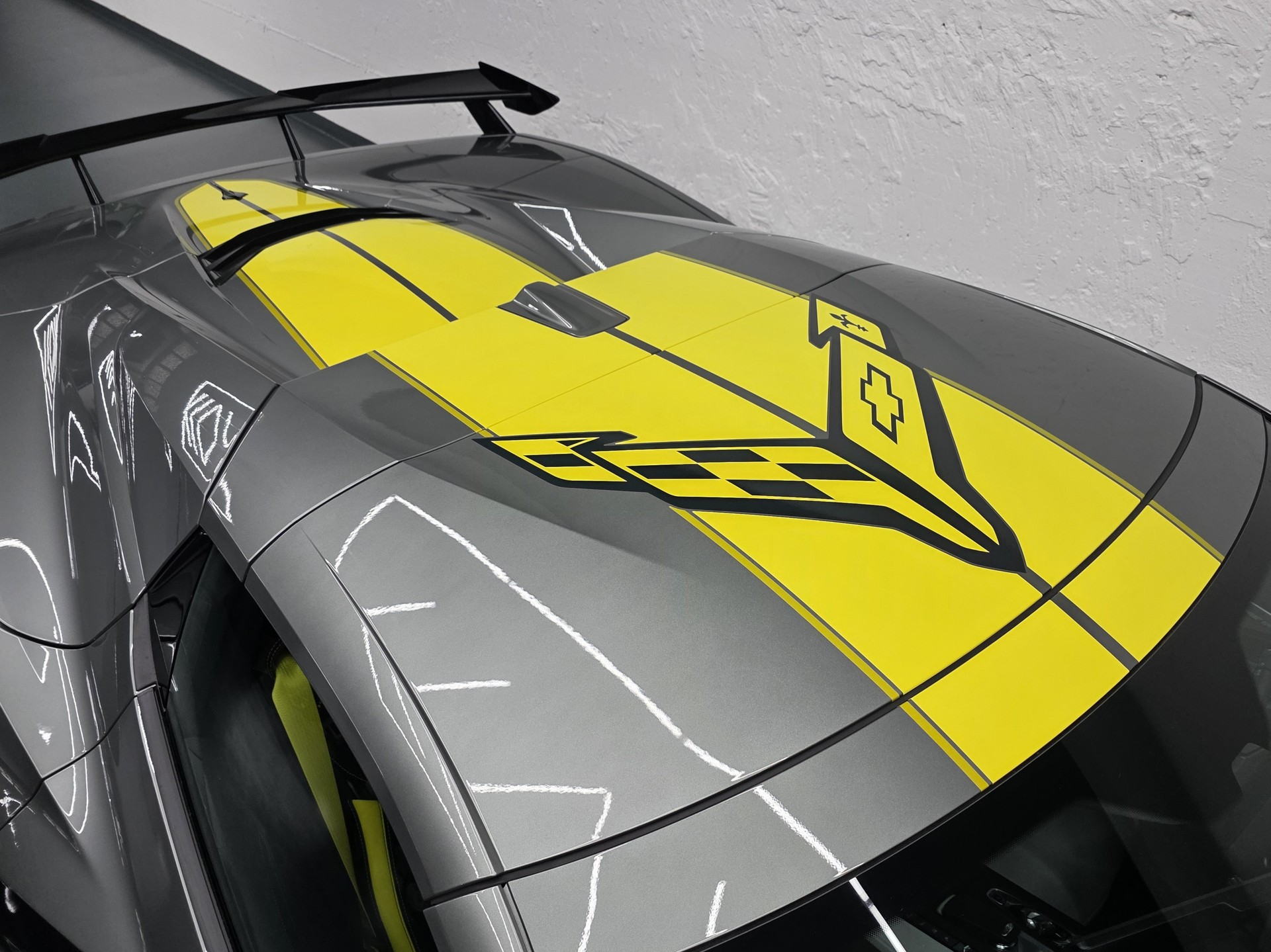 CHEVROLET Corvette C8 Convertible C8.R Edition-image-11