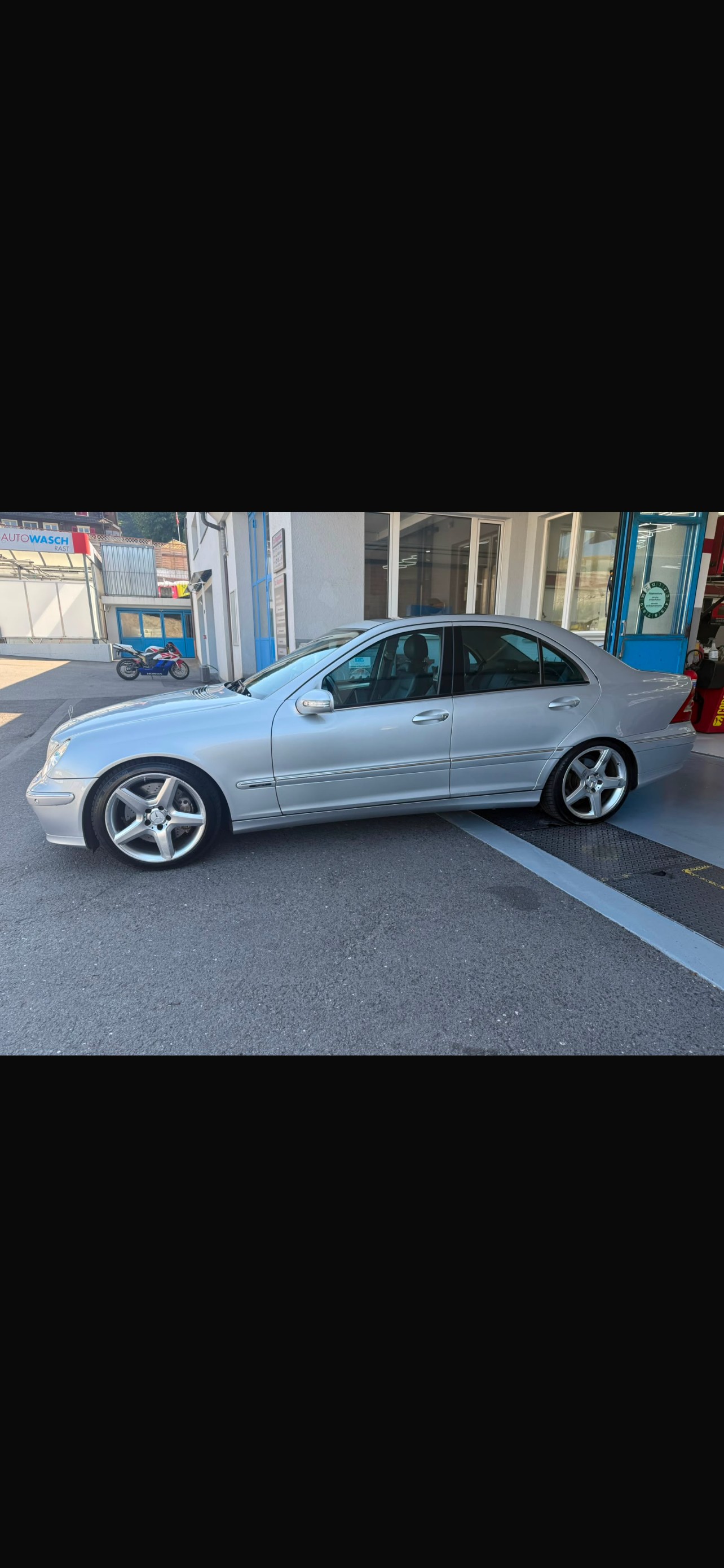 MERCEDES-BENZ C 350 Elégance Sport Edition-image-3