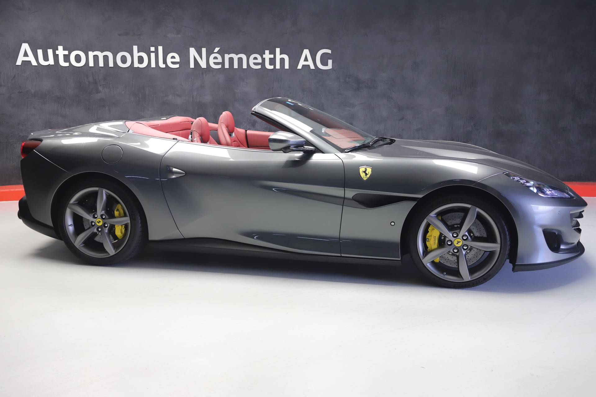 FERRARI Portofino 3.9 V8 T-image-1