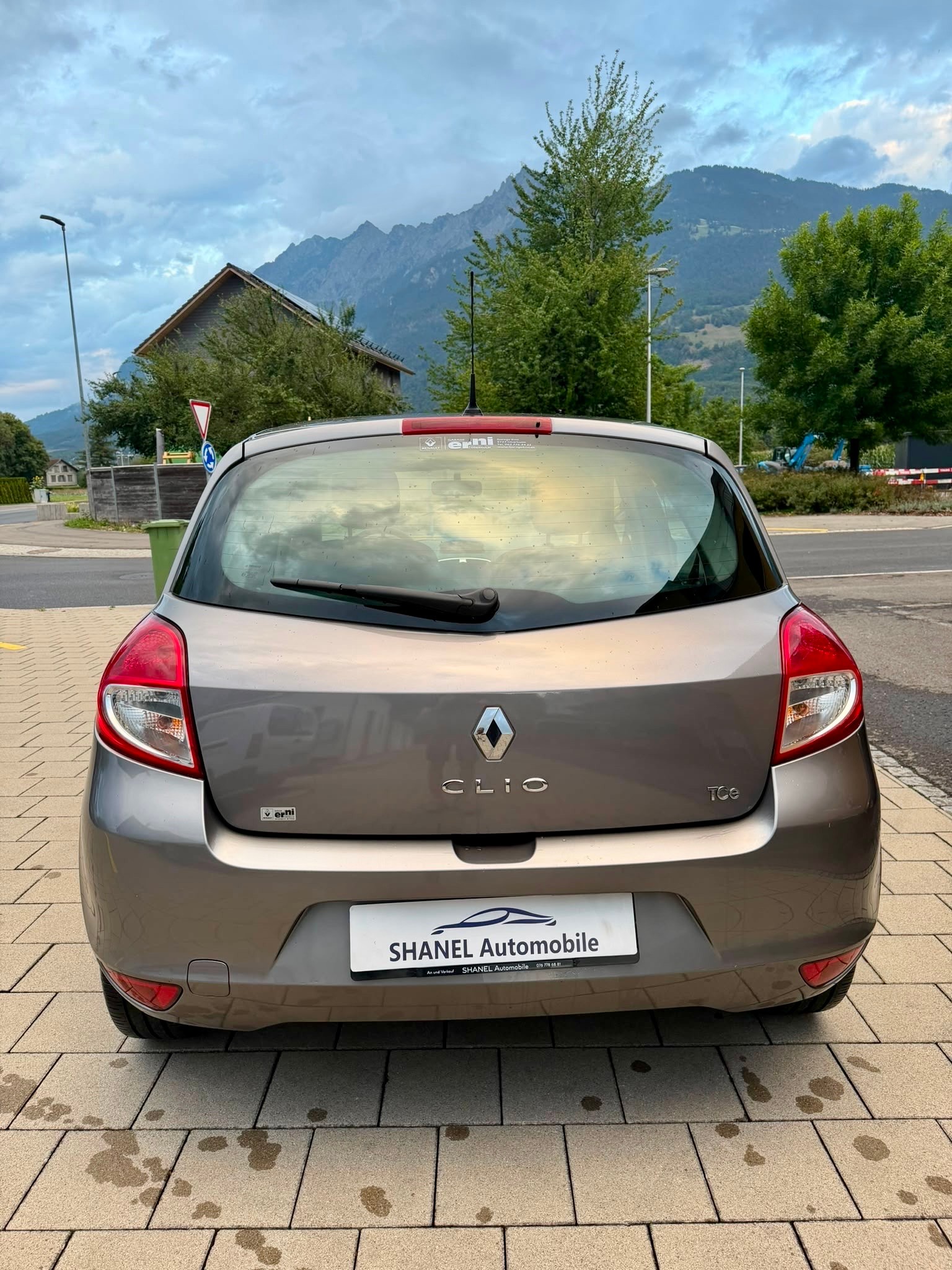 RENAULT Clio 1.2 16V Turbo S-image-1